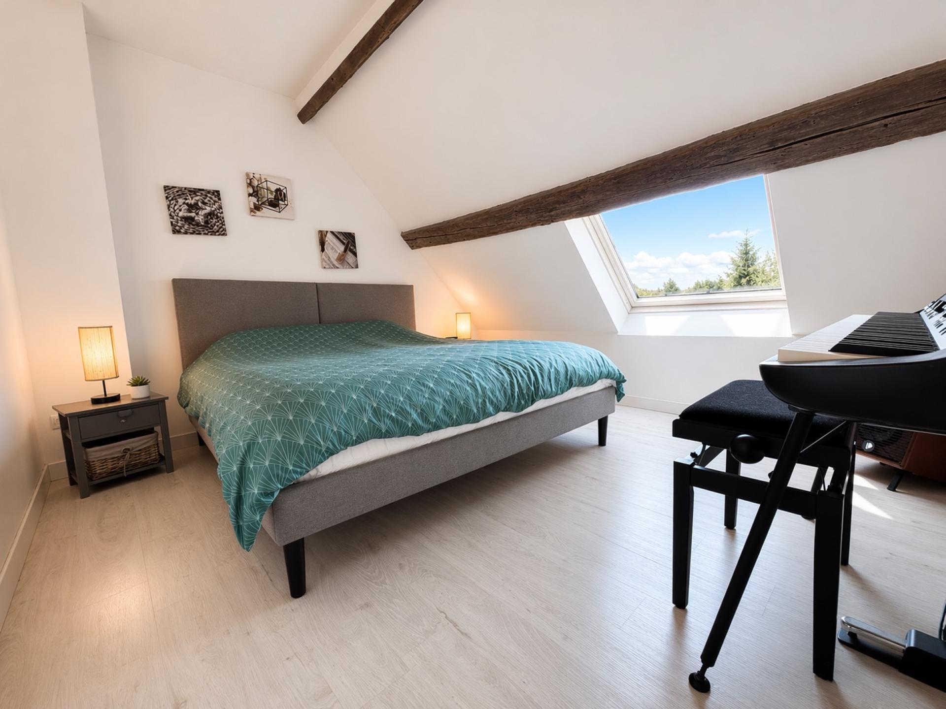 Miniature photo - 11 / 16