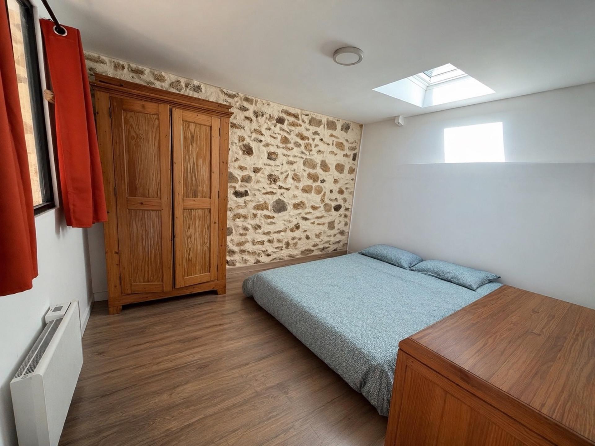 Miniature photo - 9 / 16