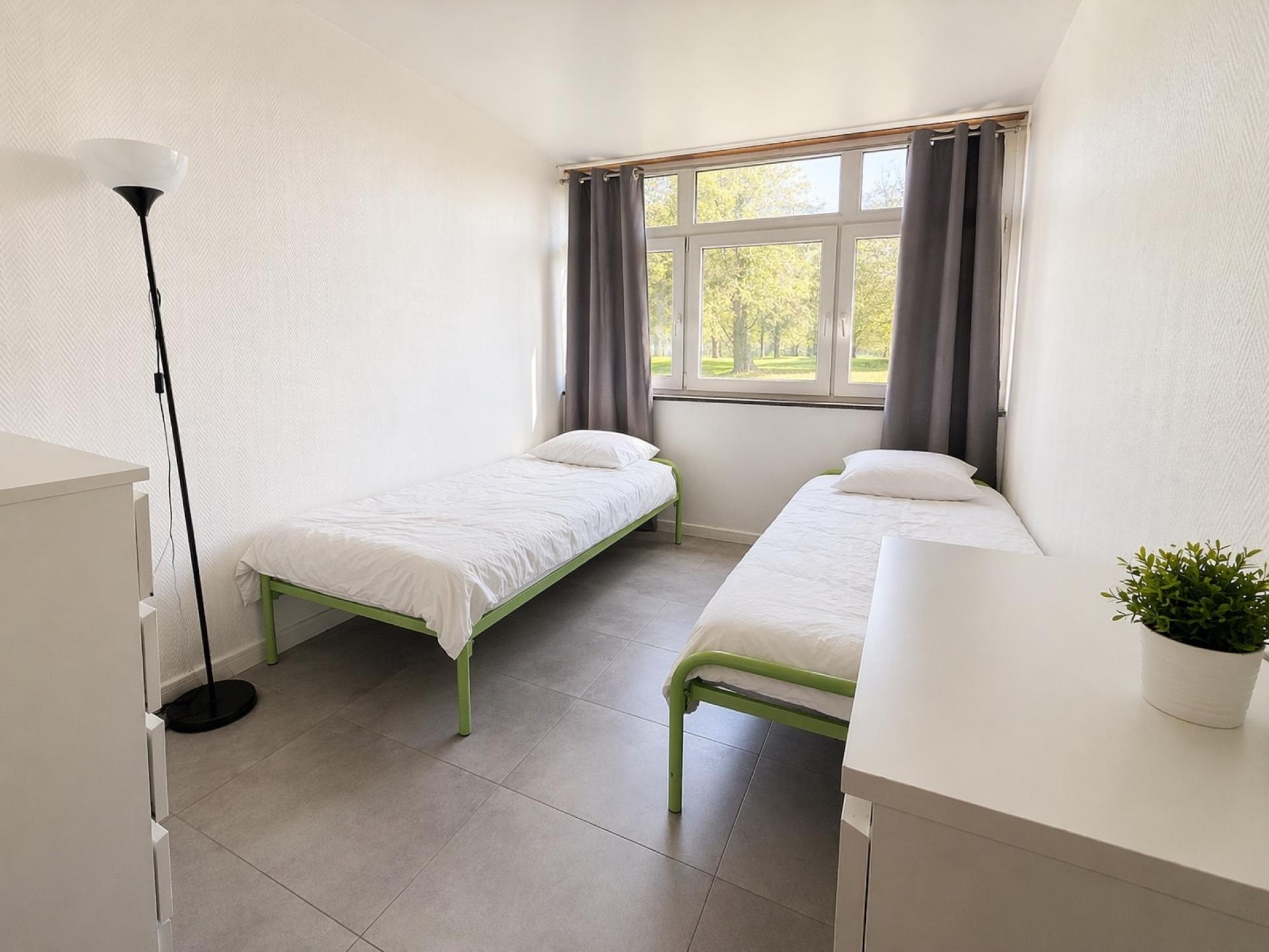 Miniature photo - 5 / 6