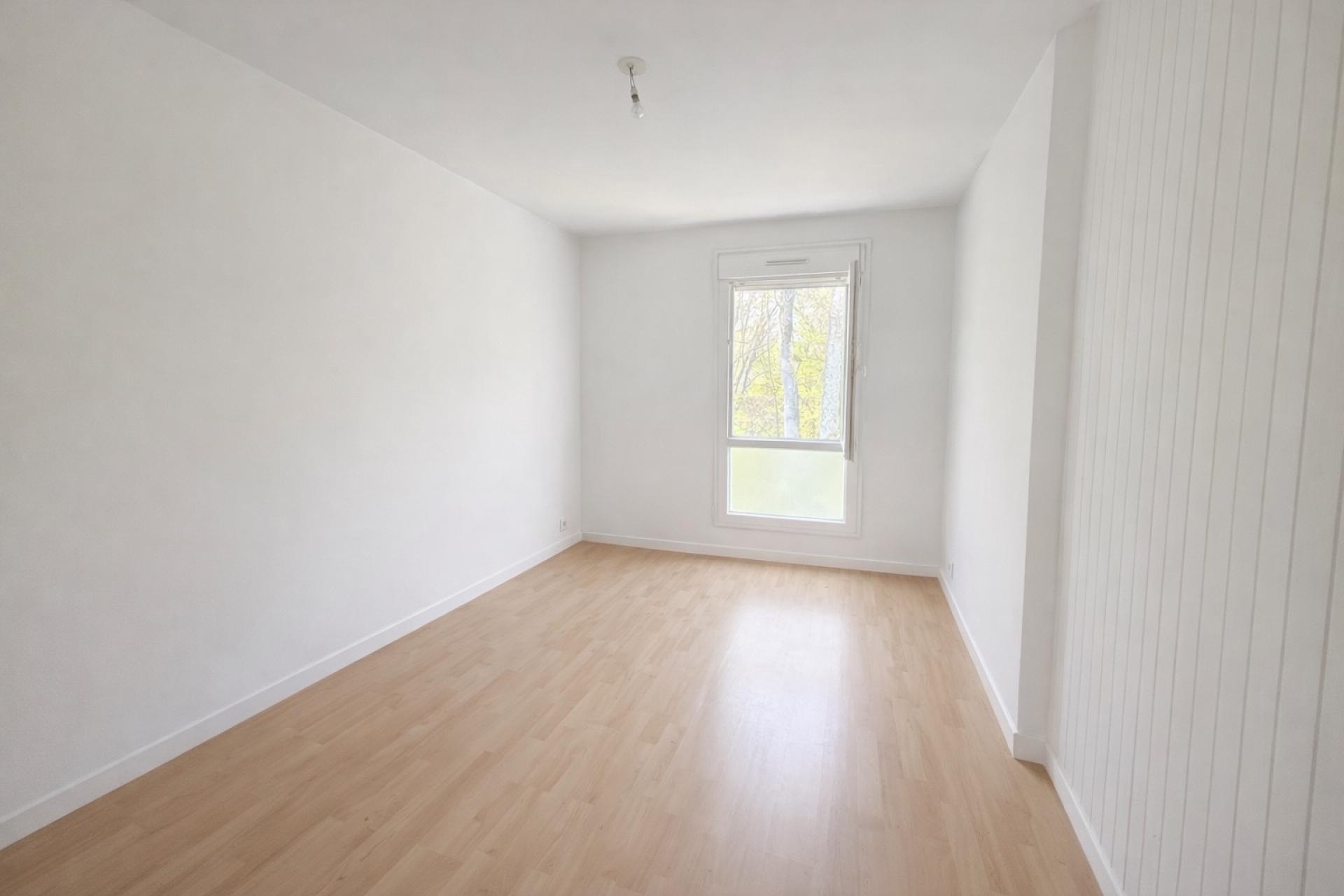 Miniature photo - 5 / 7