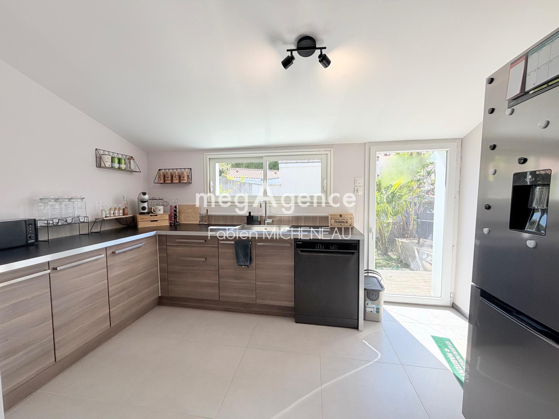 Miniature photo - 4 / 13