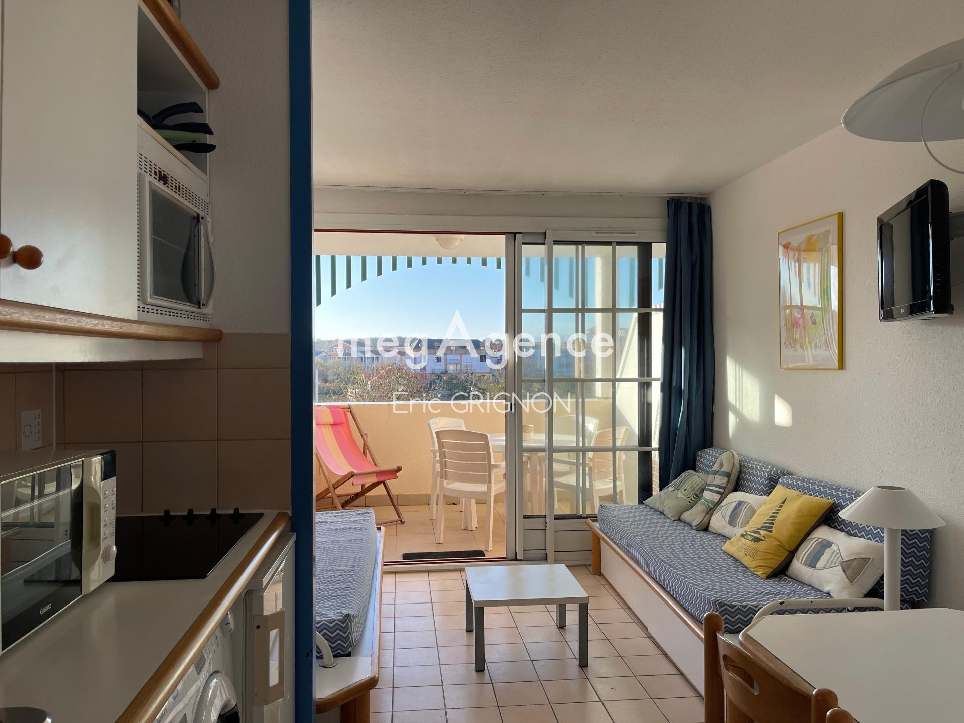 Miniature photo - 3 / 8