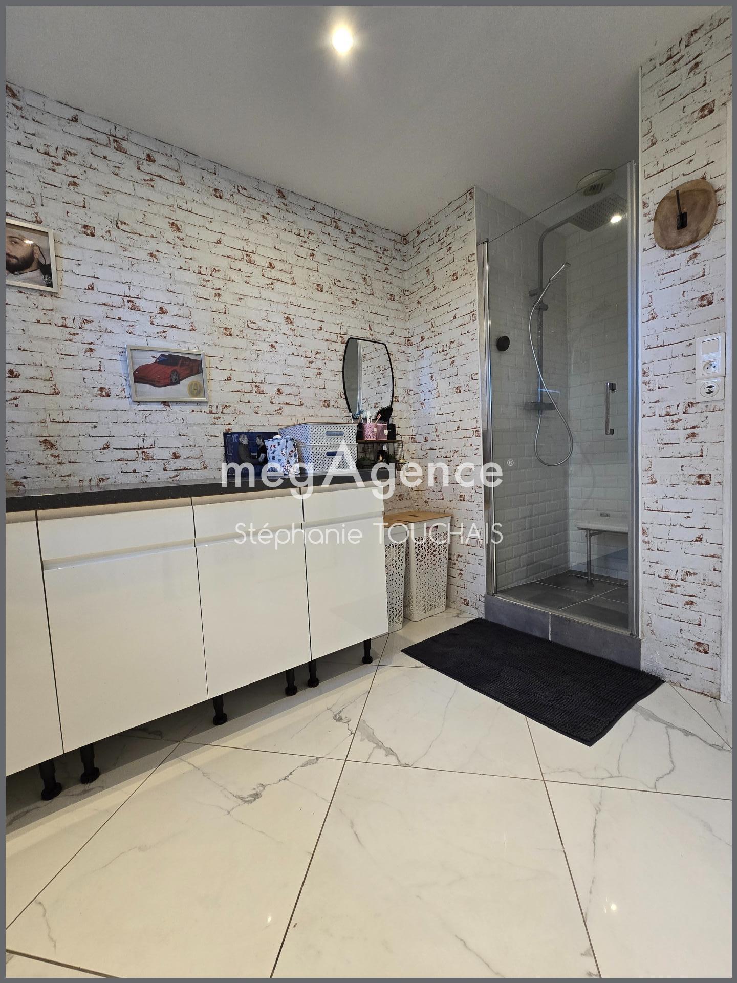 Miniature photo - 13 / 19