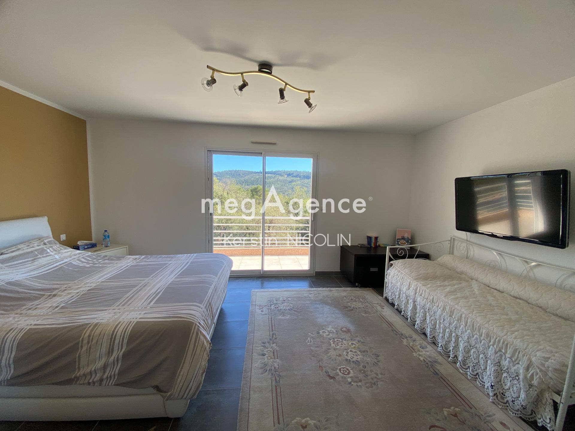 Miniature photo - 12 / 14