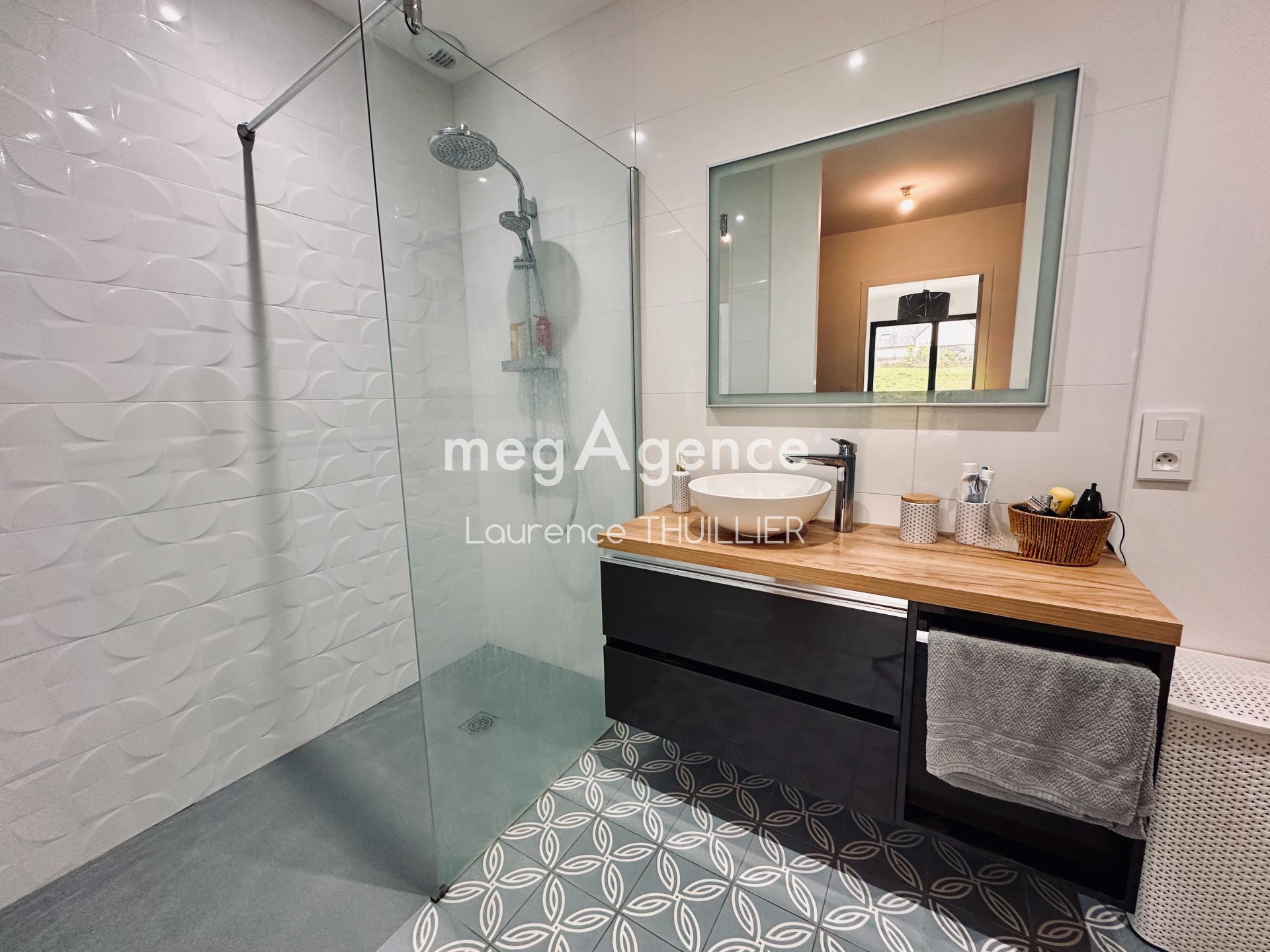 Miniature photo - 8 / 10