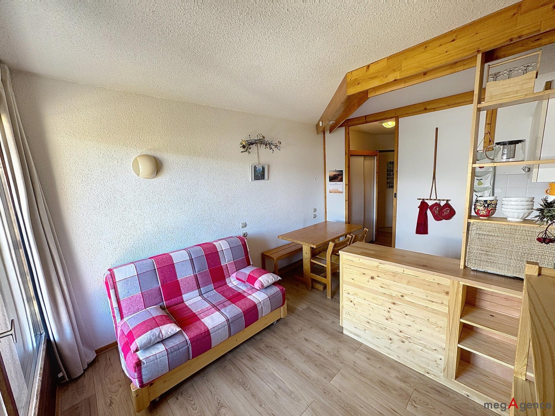 Miniature photo - 7 / 11