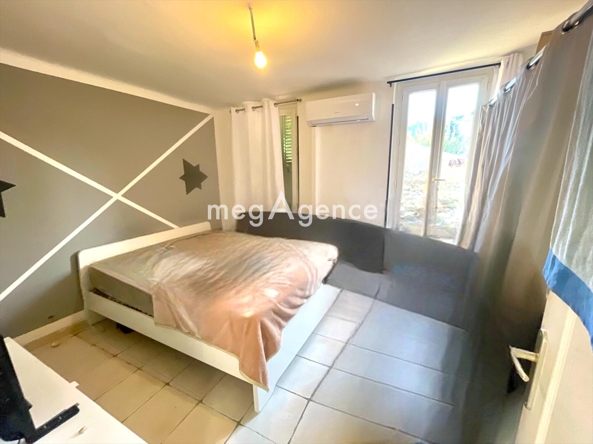 Miniature photo - 9 / 16