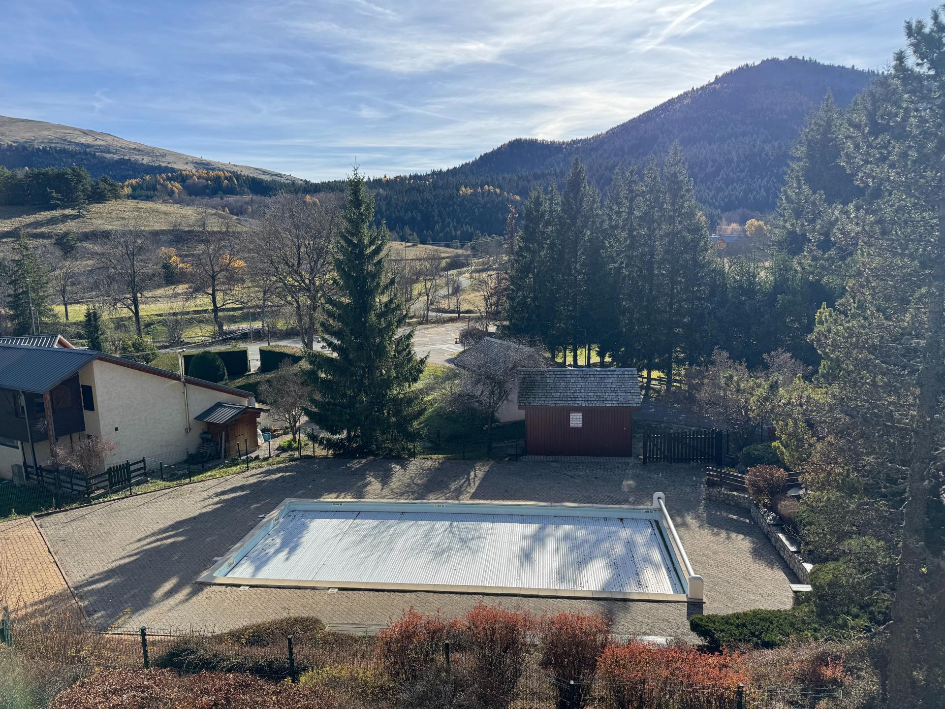 Miniature photo - 10 / 10