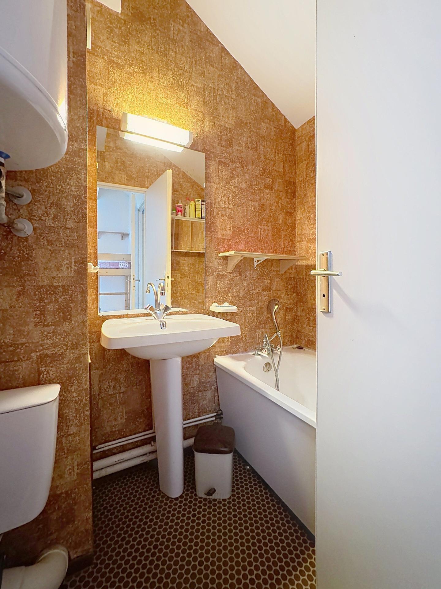 Miniature photo - 8 / 10