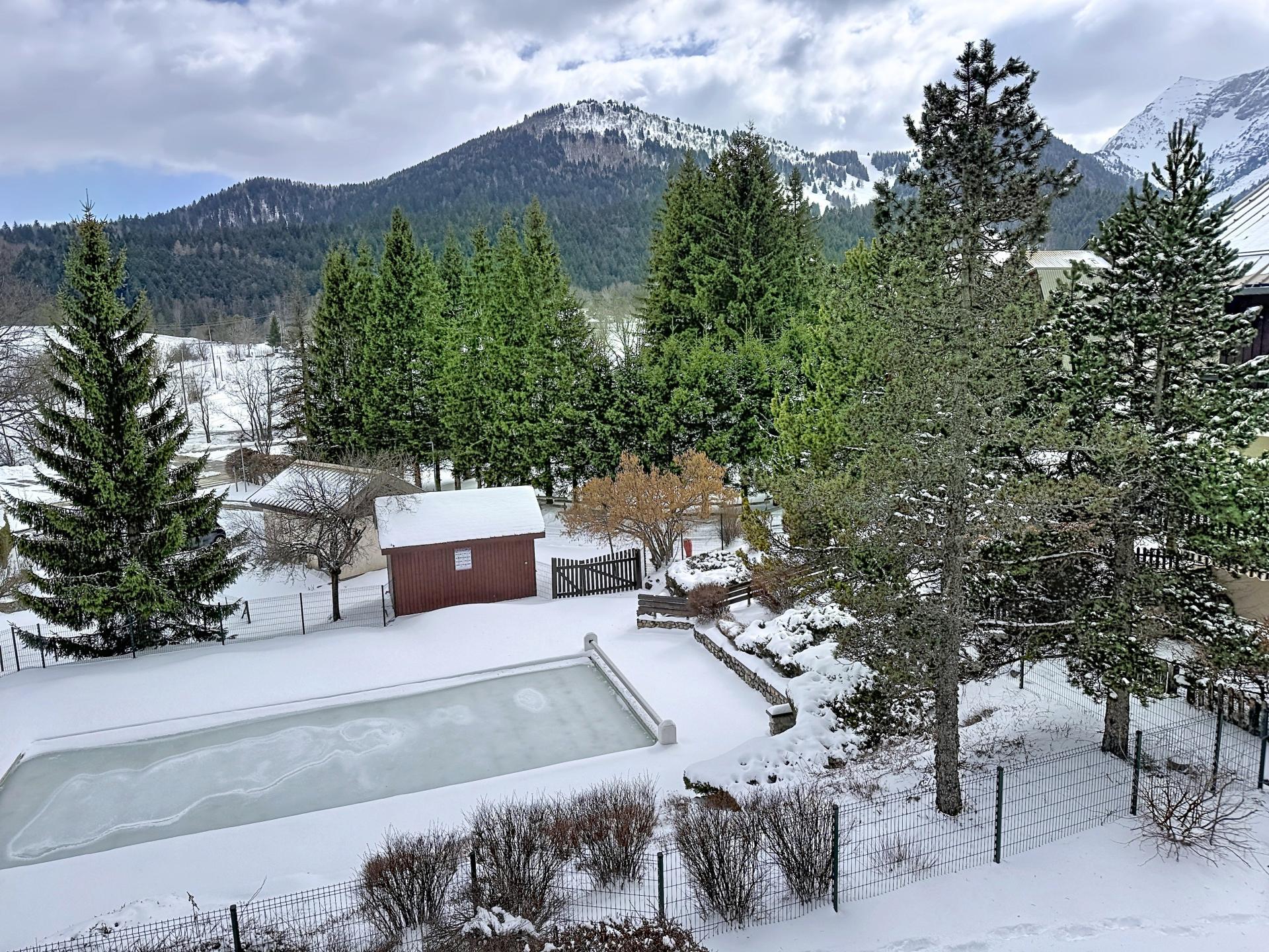 Miniature photo - 9 / 10