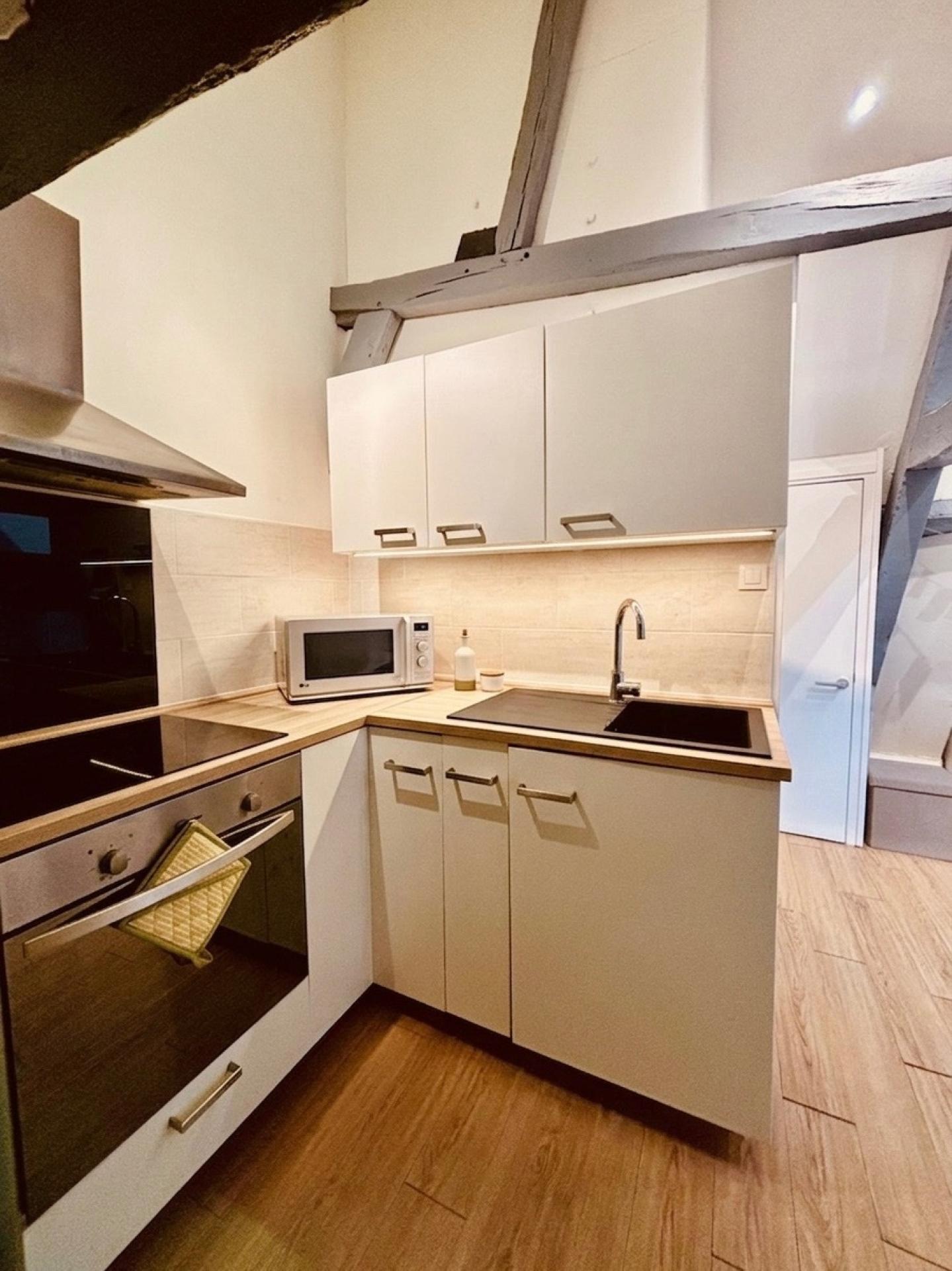 Miniature photo - 2 / 6