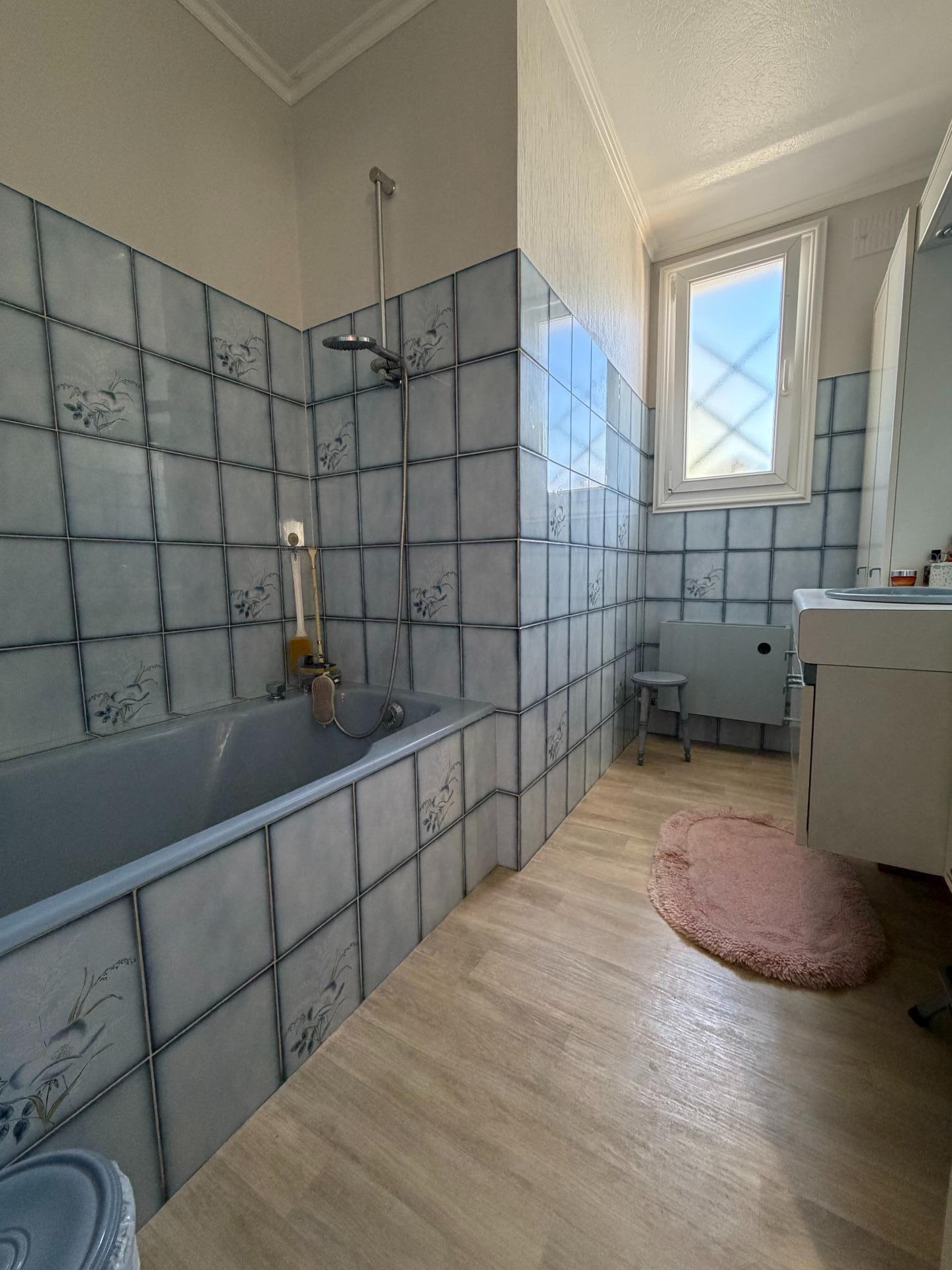 Miniature photo - 8 / 14