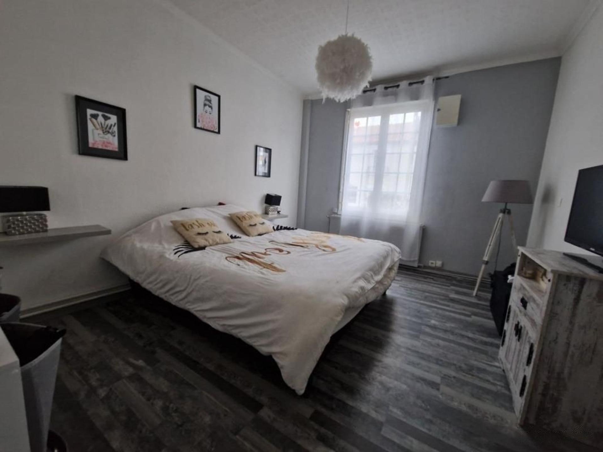 Miniature photo - 7 / 16