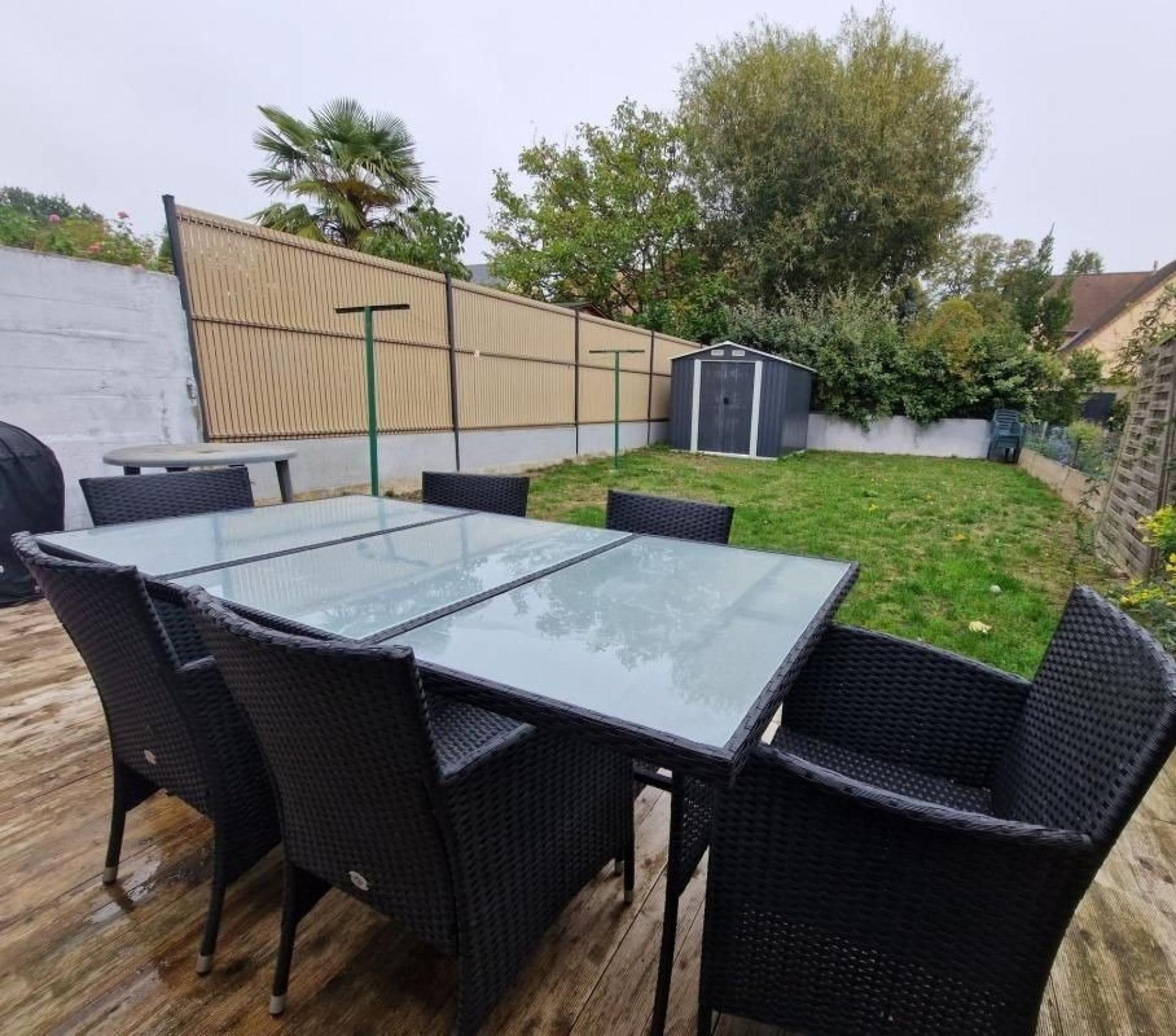 Miniature photo - 9 / 16