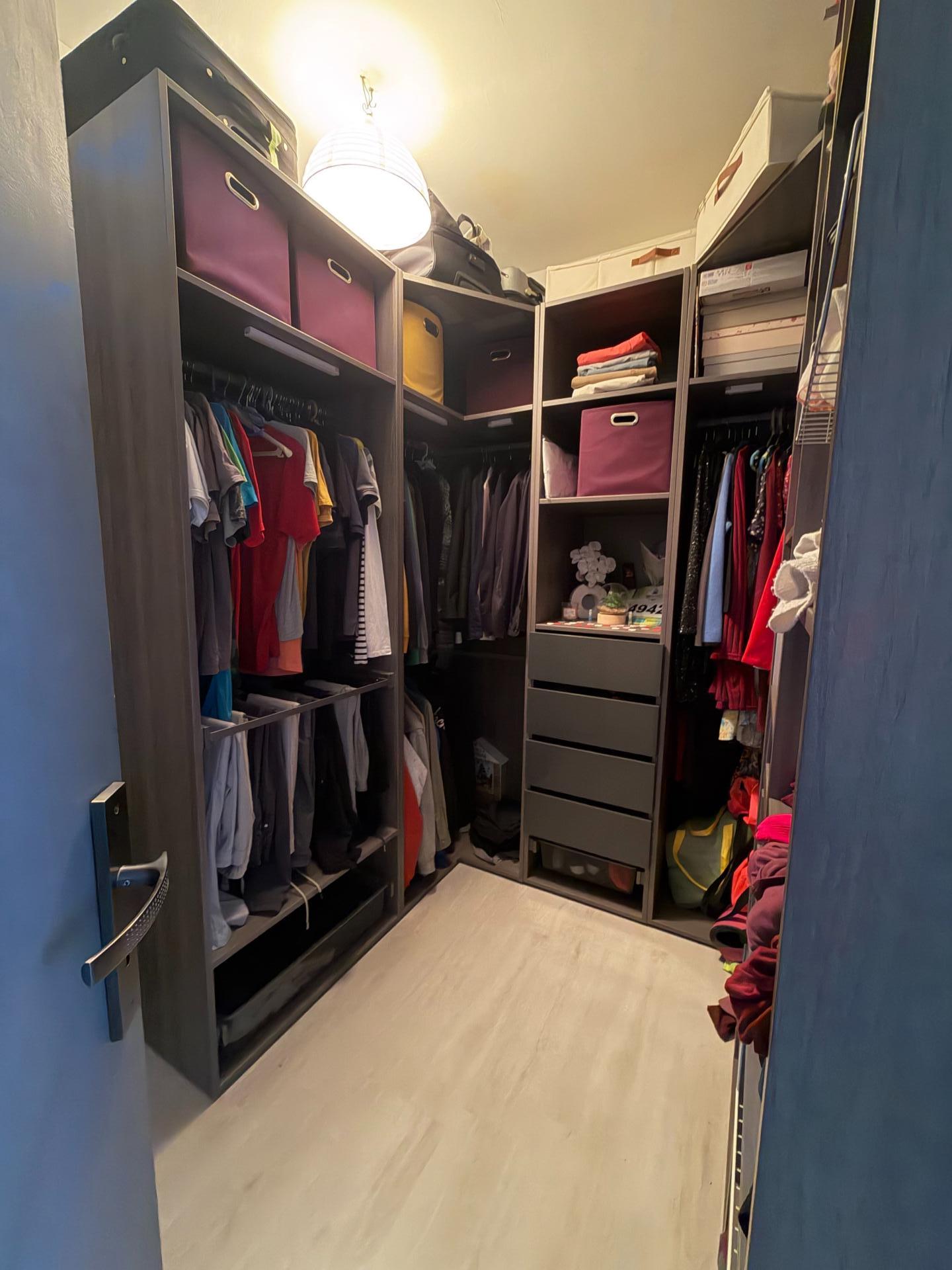 Miniature photo - 10 / 16