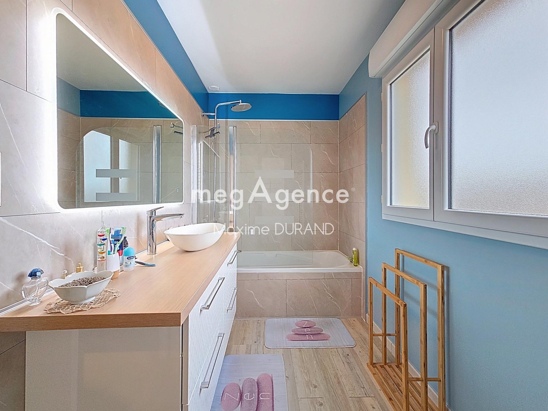 Miniature photo - 8 / 11