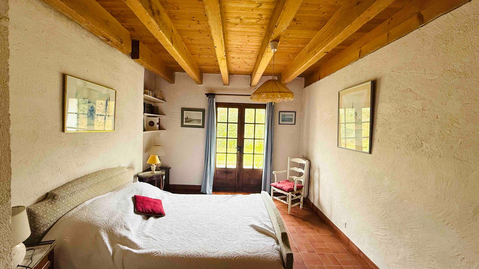 Miniature photo - 12 / 17