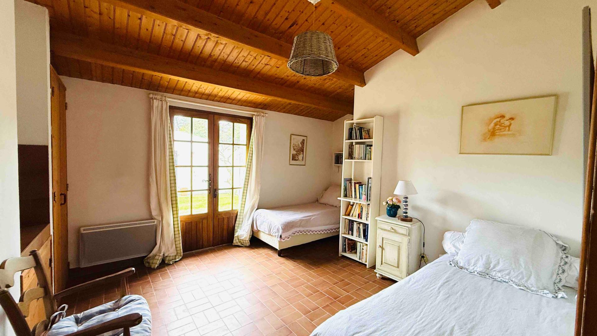 Miniature photo - 16 / 17