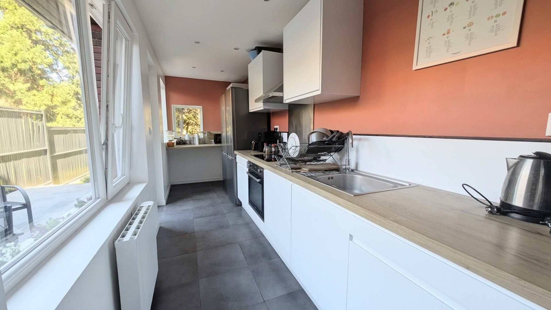 Miniature photo - 2 / 10