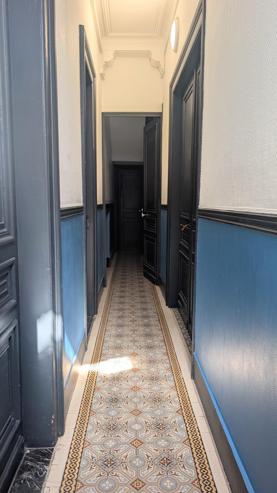 Miniature photo - 10 / 10