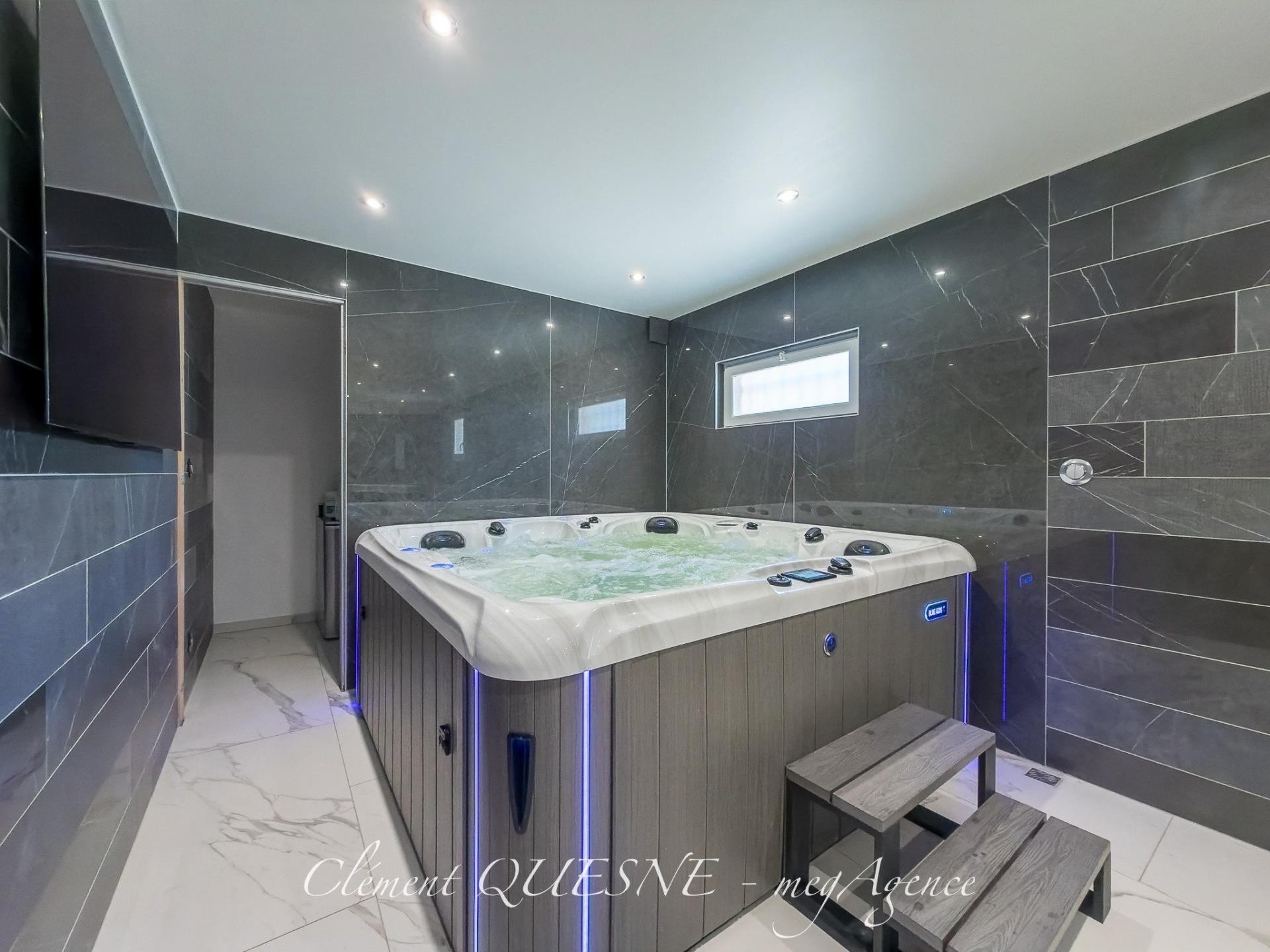 Miniature photo - 13 / 19