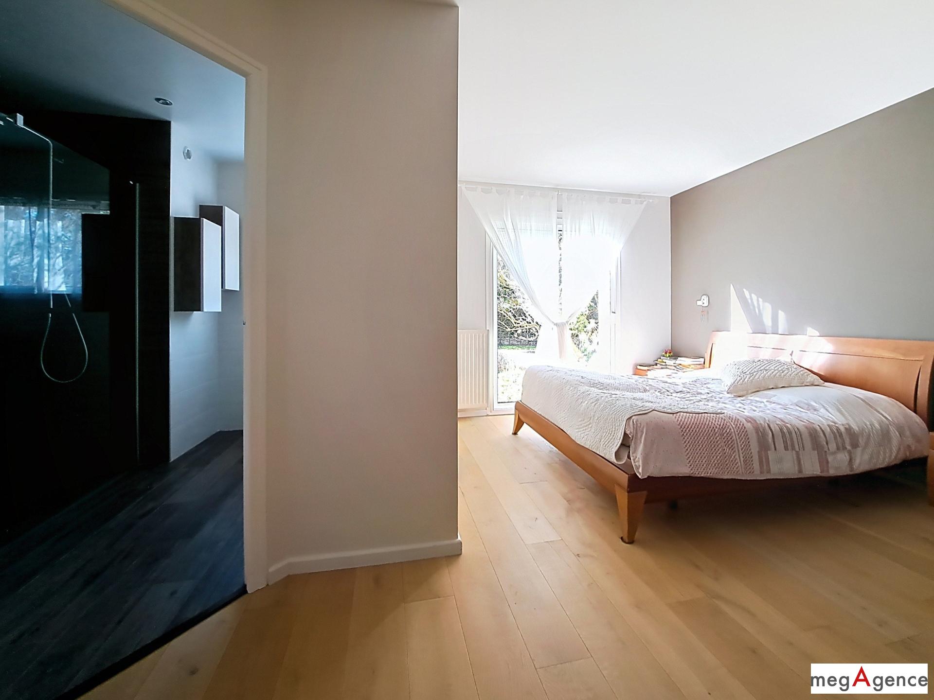 Miniature photo - 9 / 15