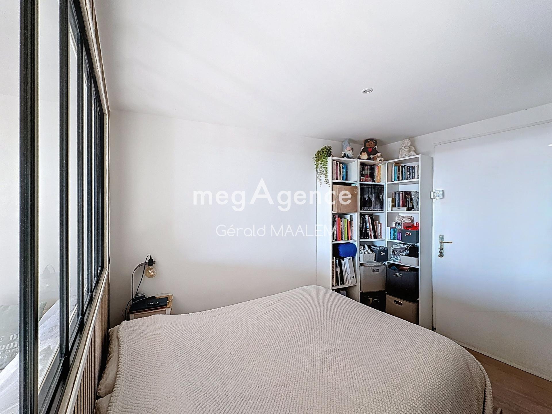 Miniature photo - 8 / 12