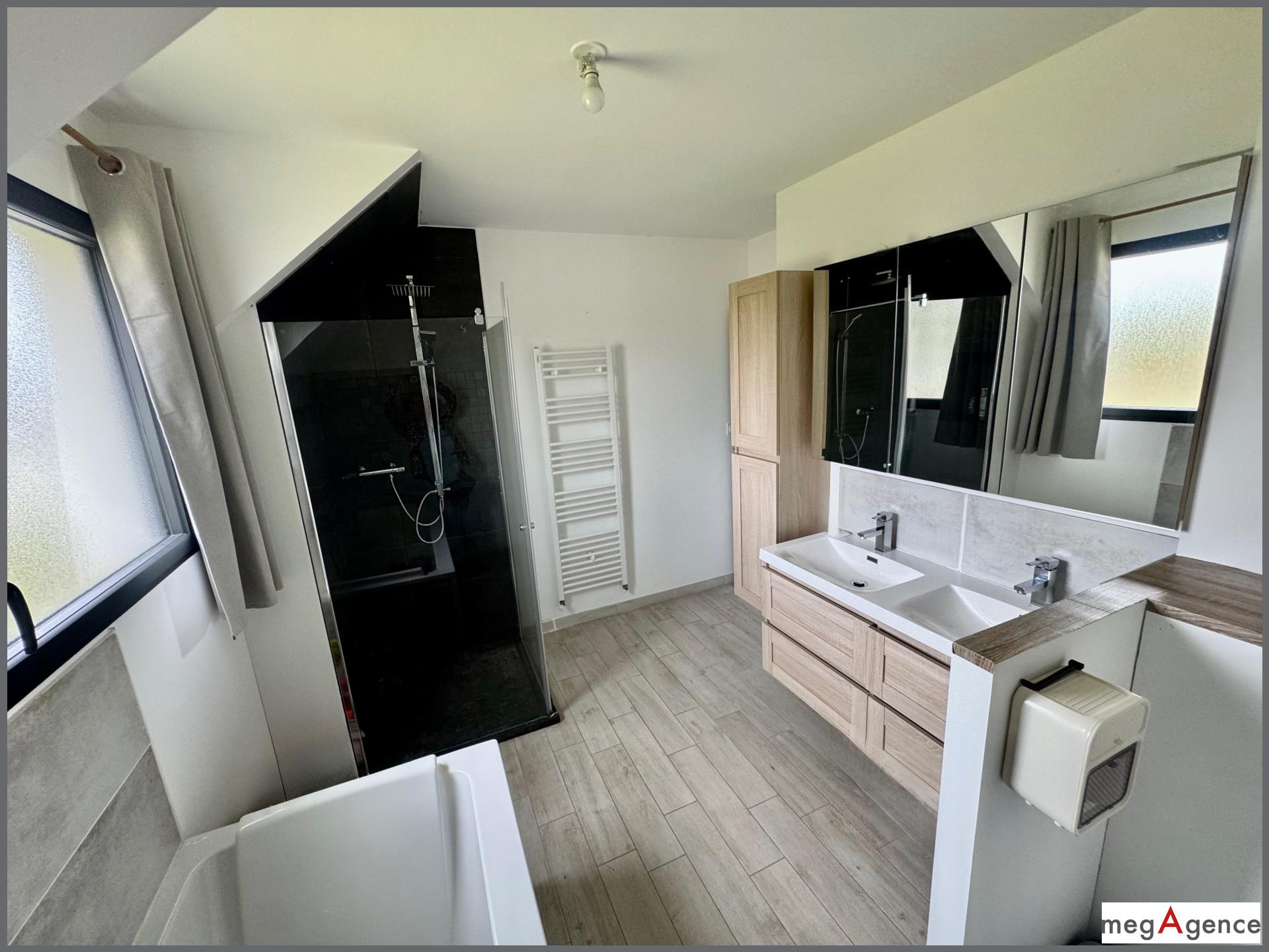 Miniature photo - 8 / 10