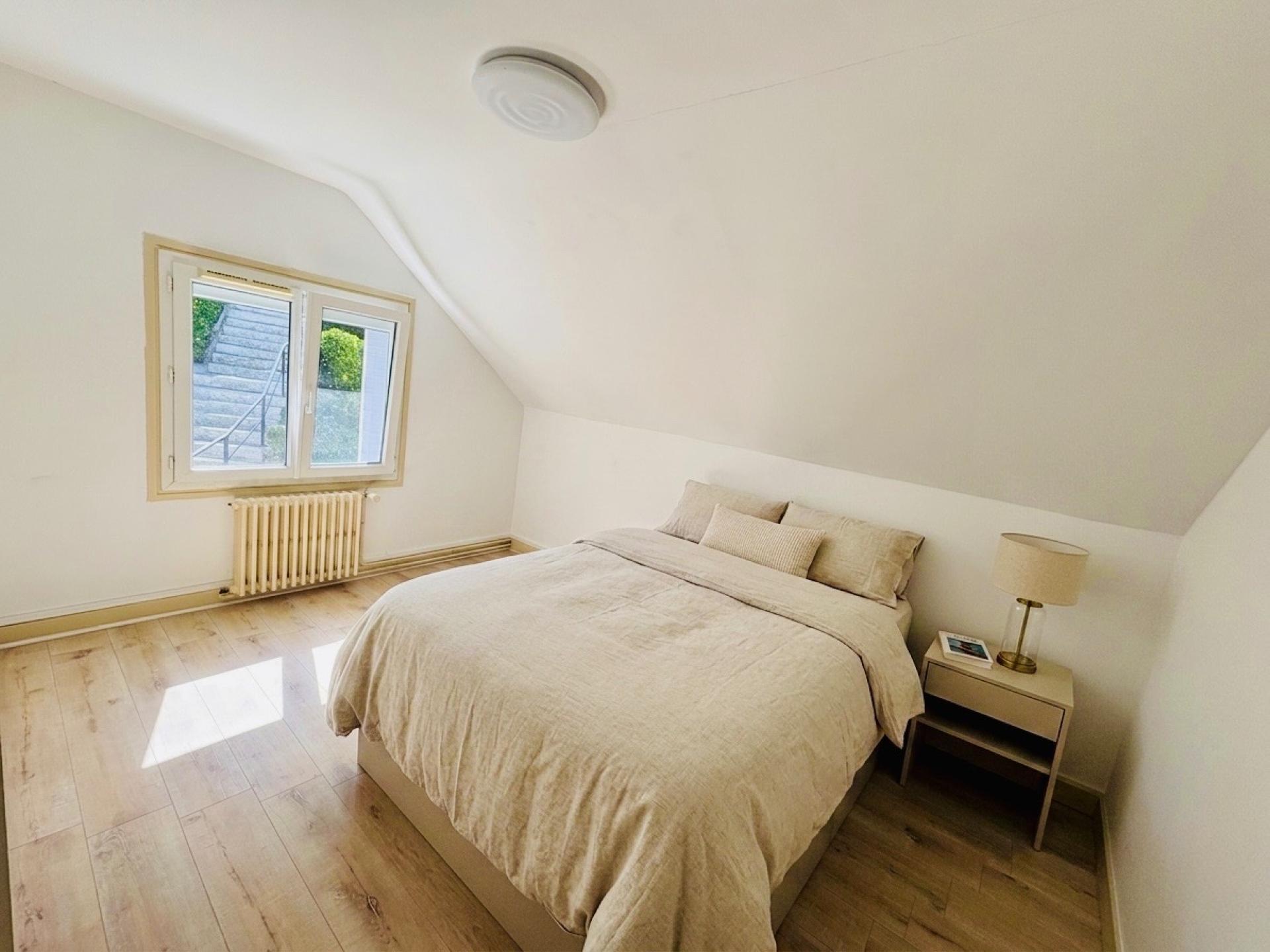 Miniature photo - 8 / 14