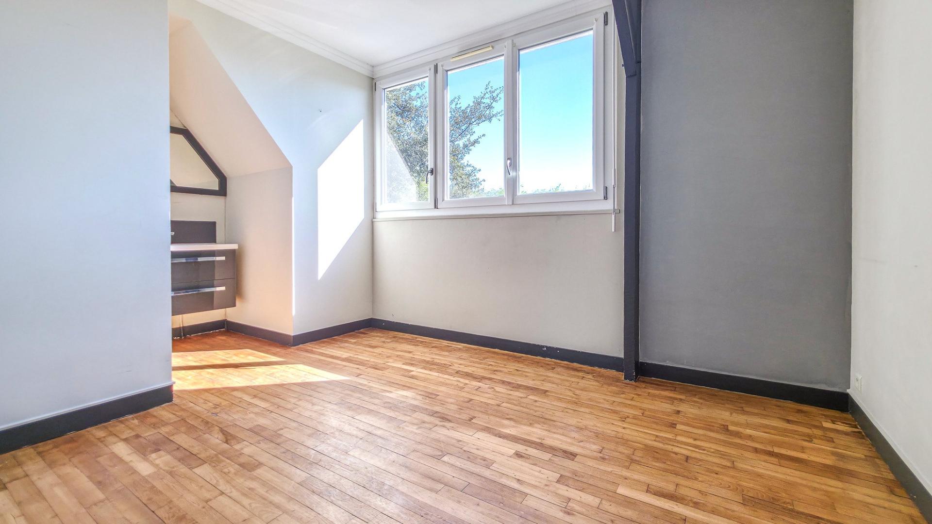 Miniature photo - 6 / 9