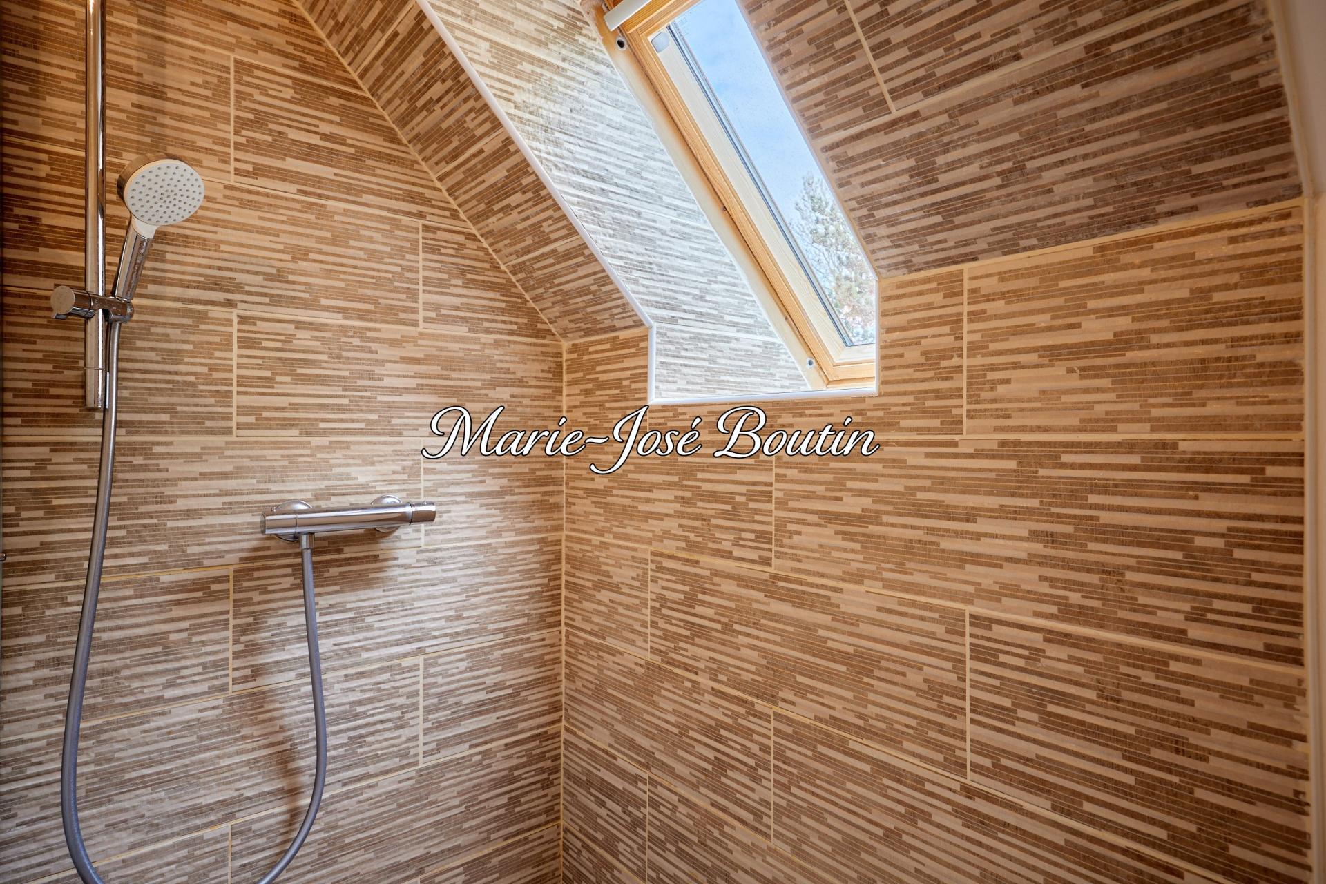 Miniature photo - 15 / 18