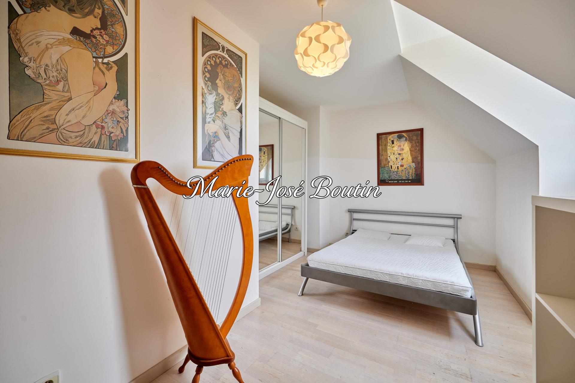 Miniature photo - 14 / 18