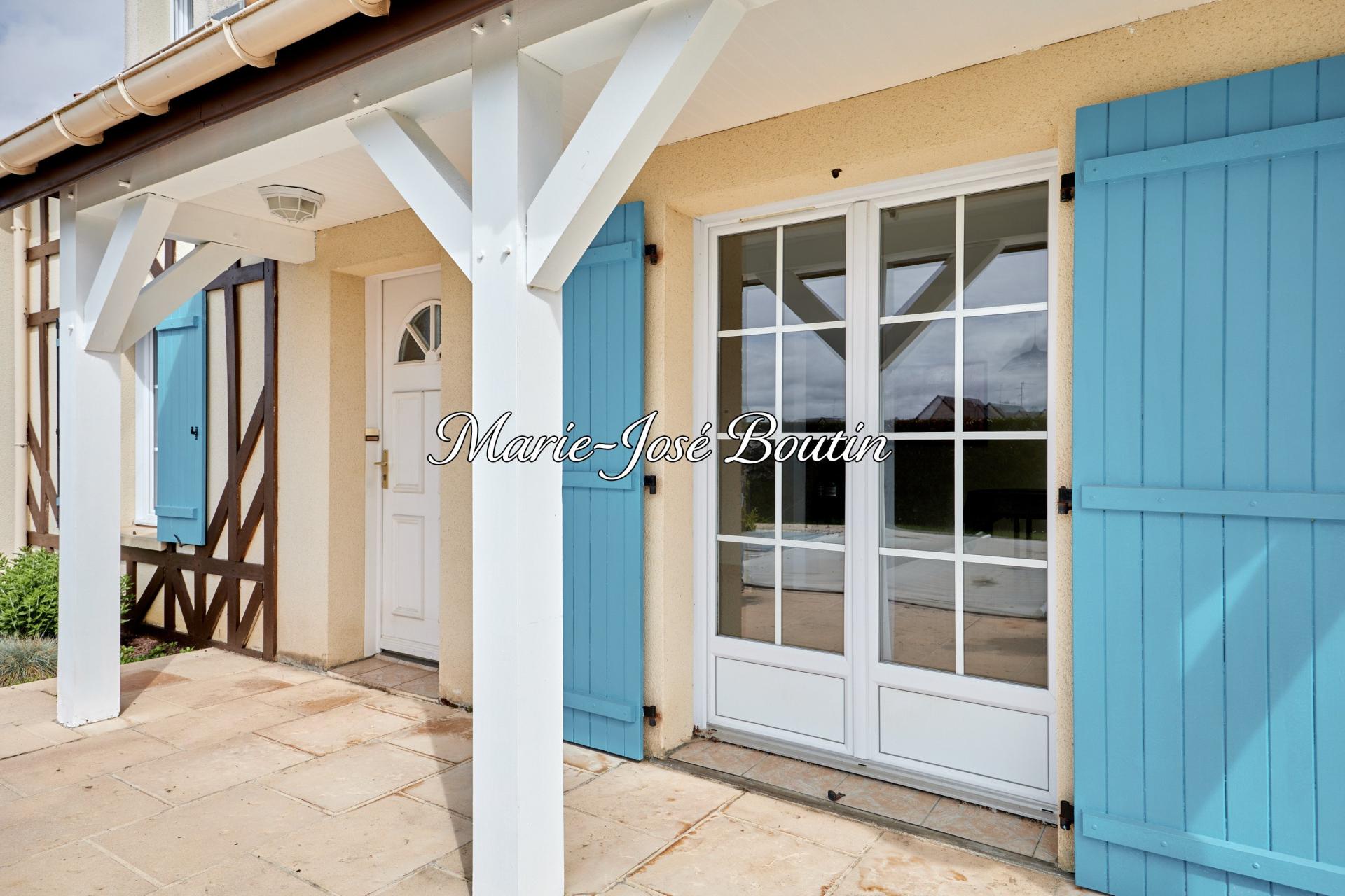 Miniature photo - 2 / 18