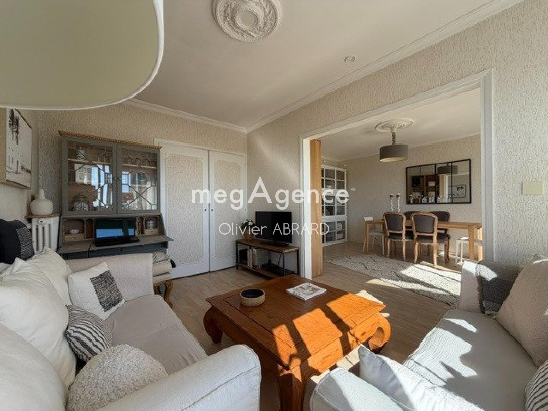 Miniature photo - 2 / 8