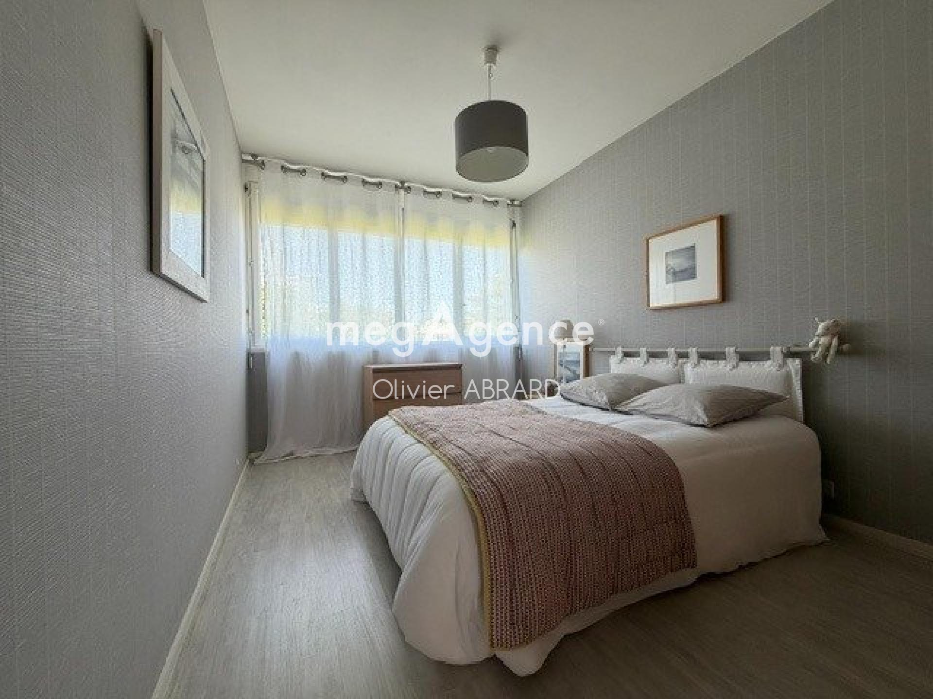 Miniature photo - 5 / 8