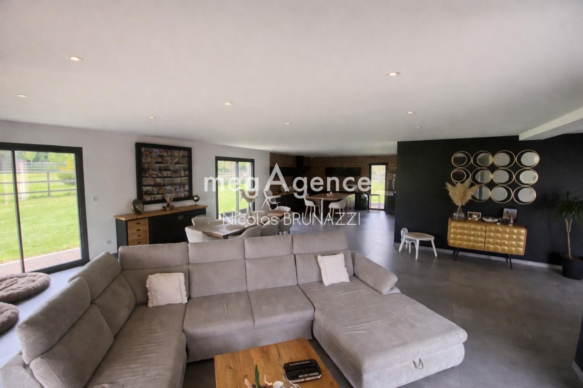 Miniature photo - 3 / 9