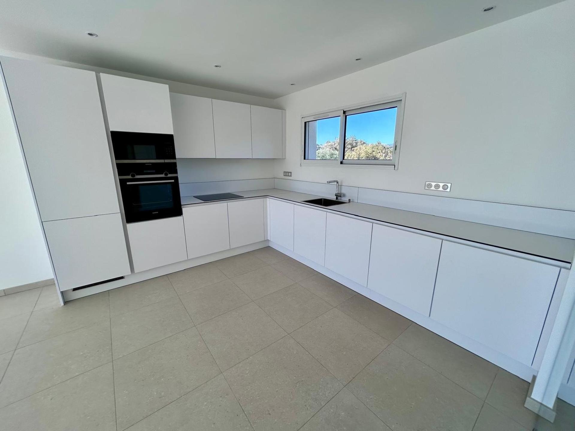 Miniature photo - 4 / 4