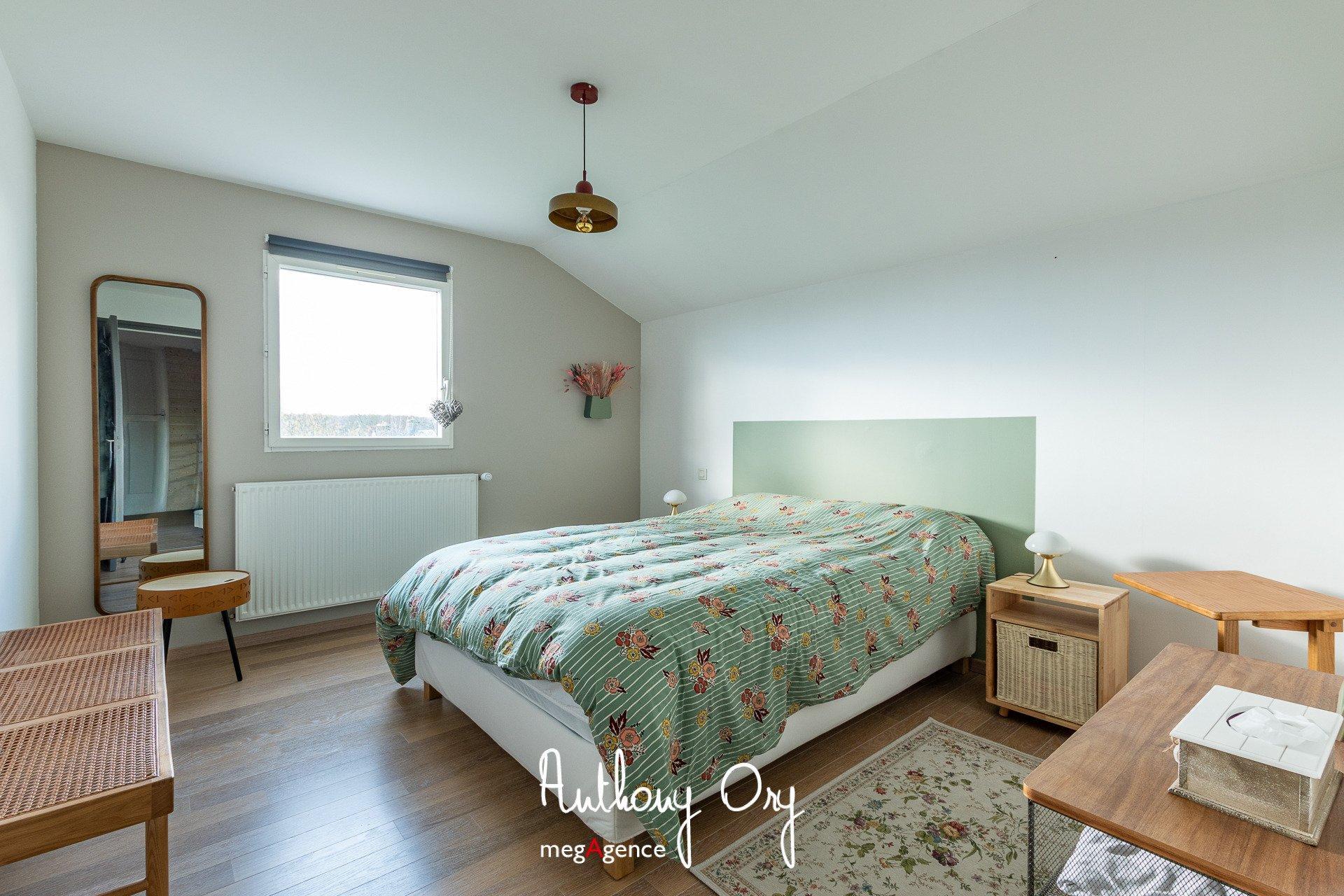 Miniature photo - 15 / 20