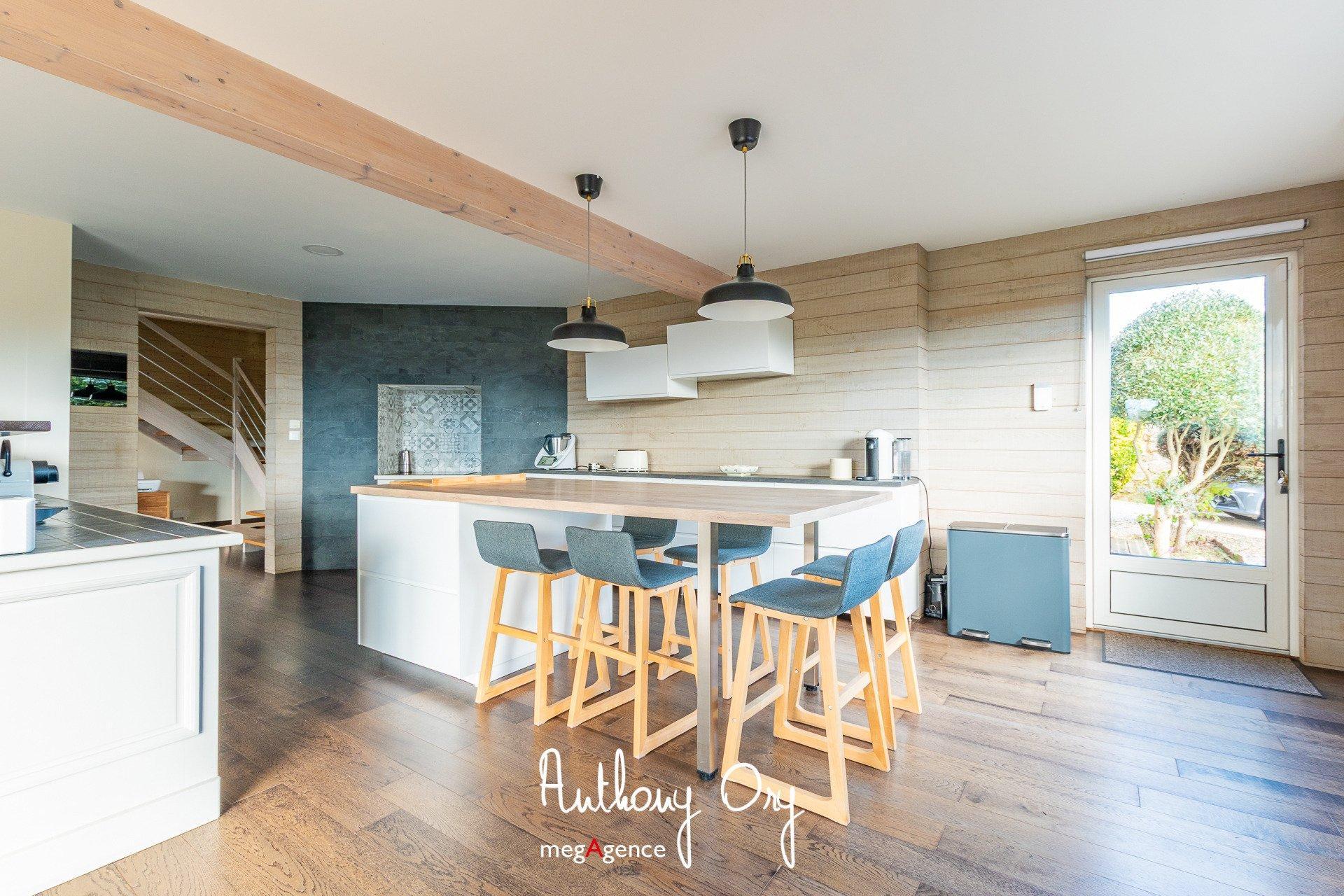 Miniature photo - 7 / 20