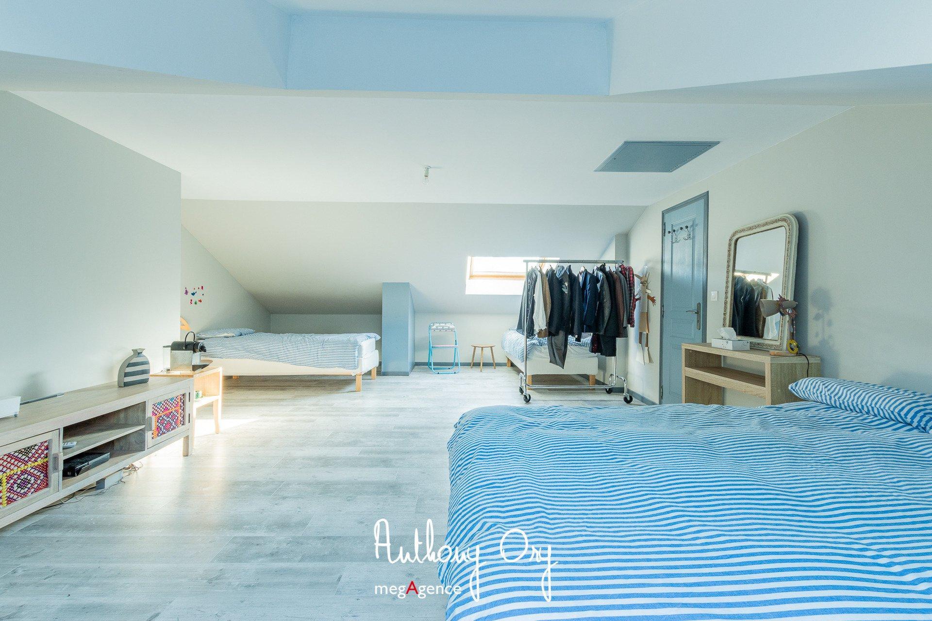 Miniature photo - 18 / 20