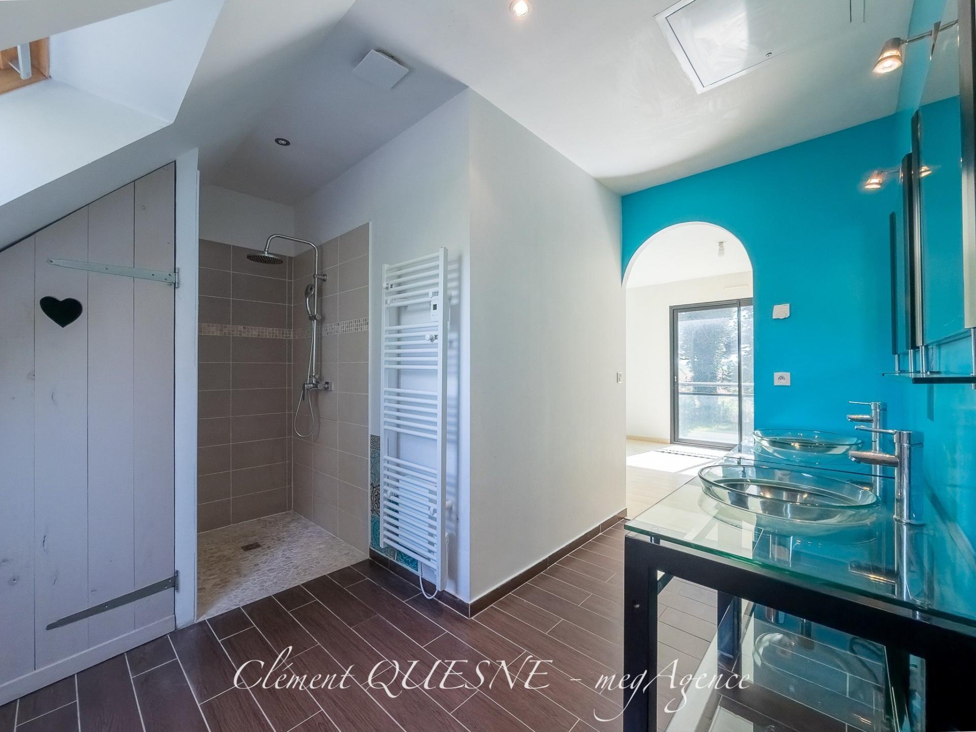 Miniature photo - 13 / 20