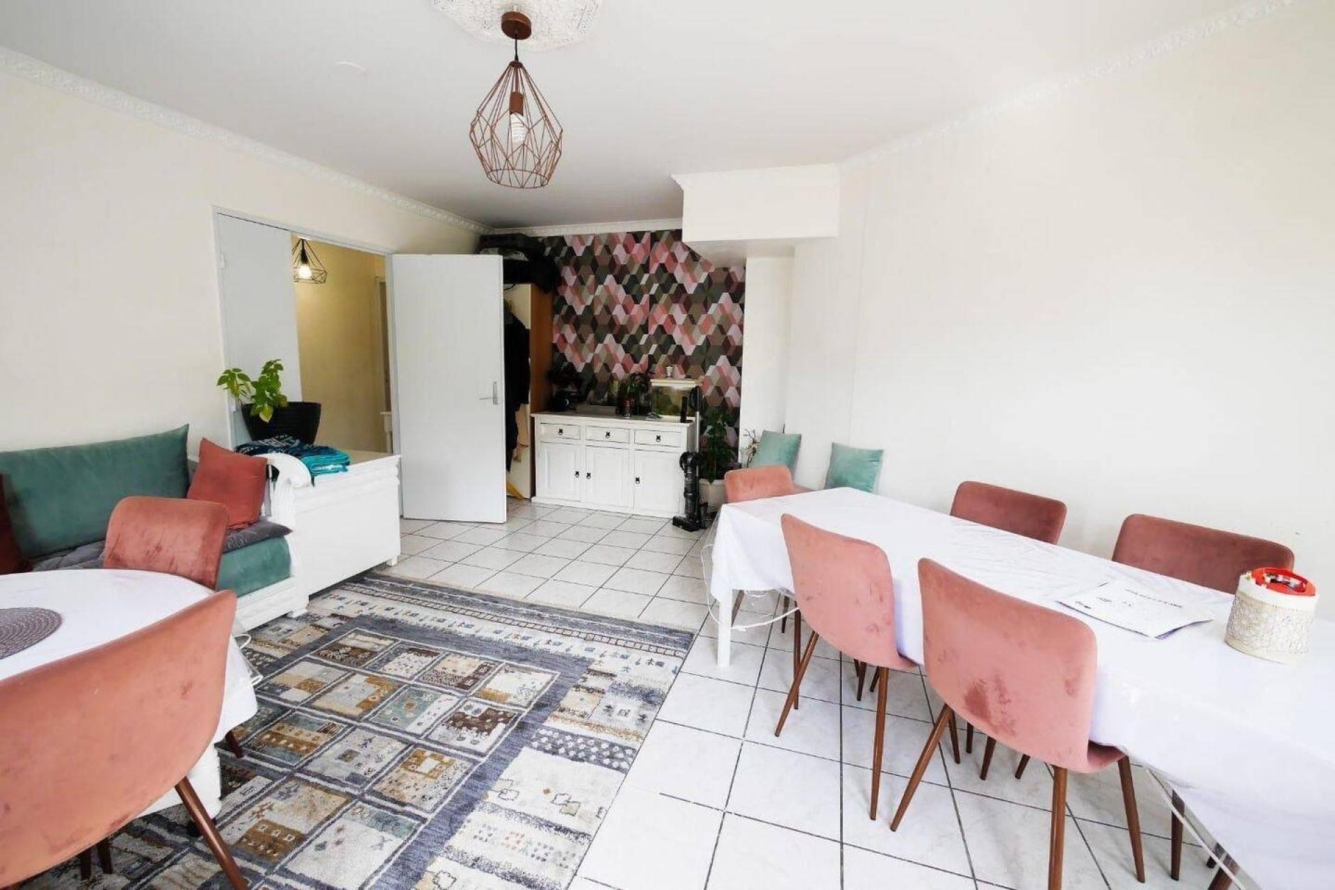 Miniature photo - 2 / 11