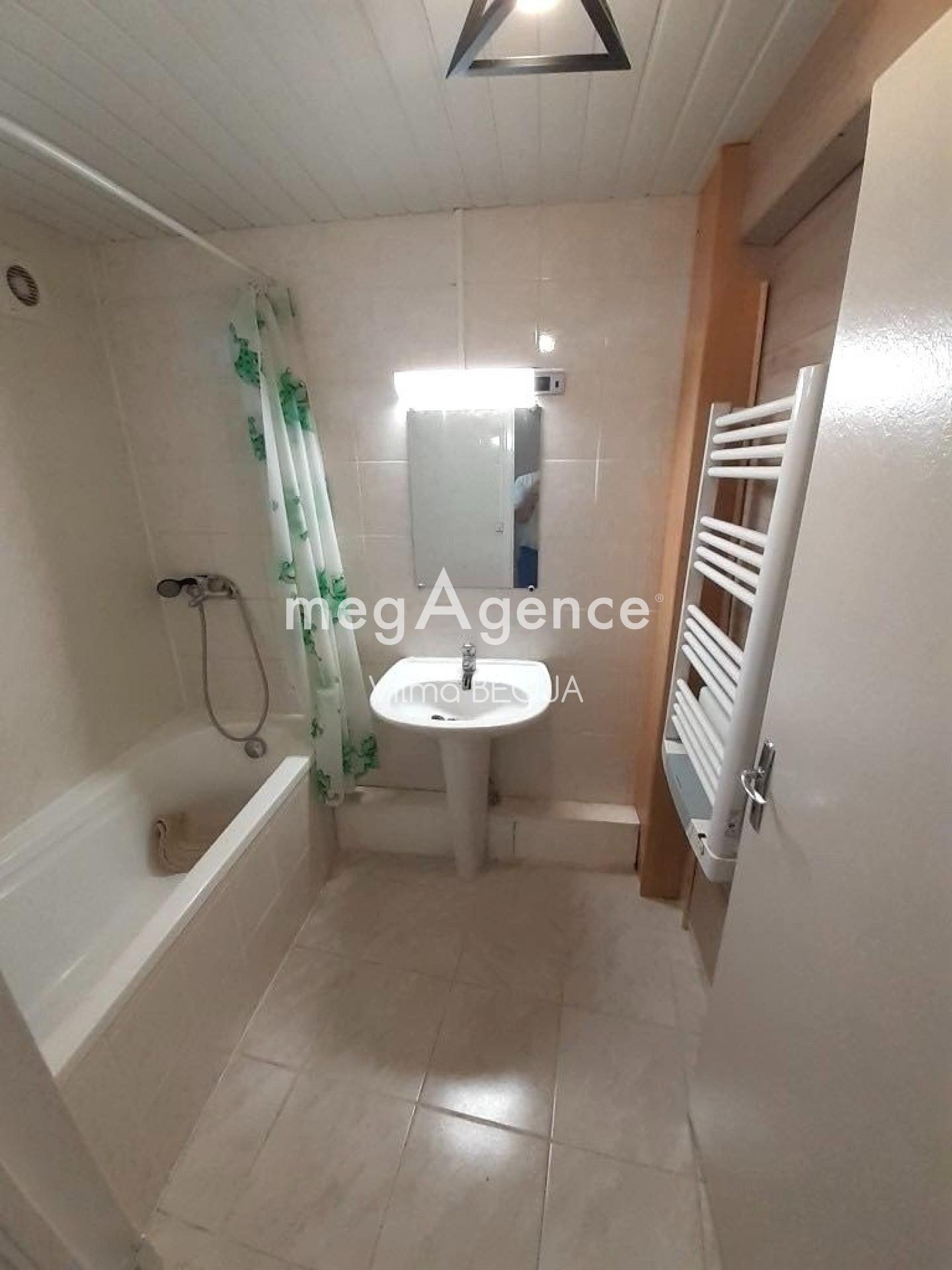 Miniature photo - 12 / 12