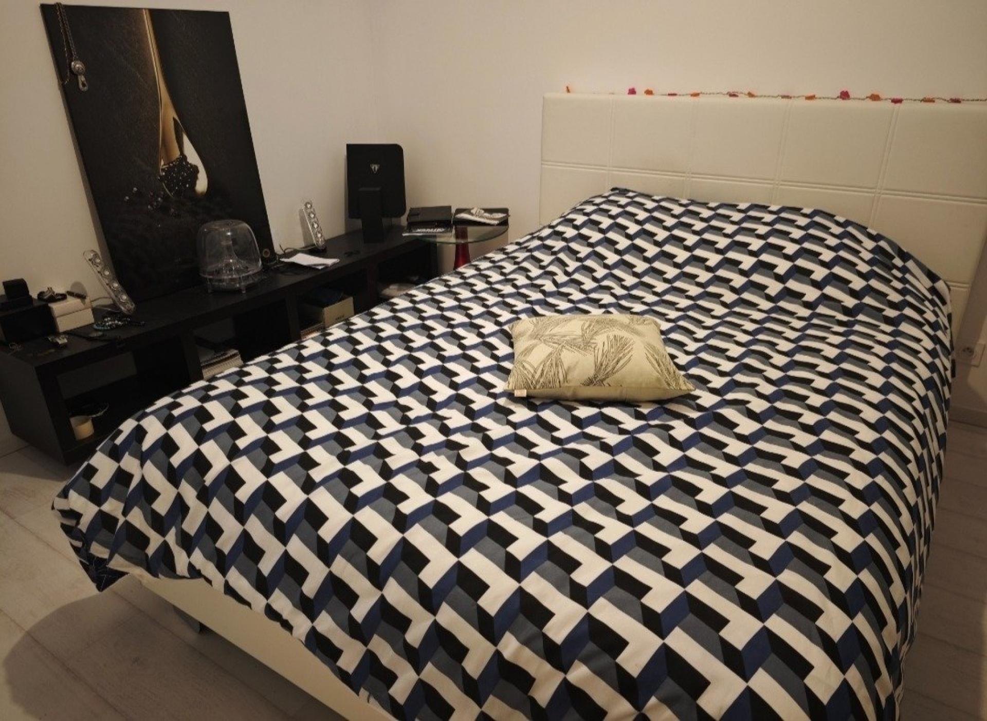 Miniature photo - 6 / 10