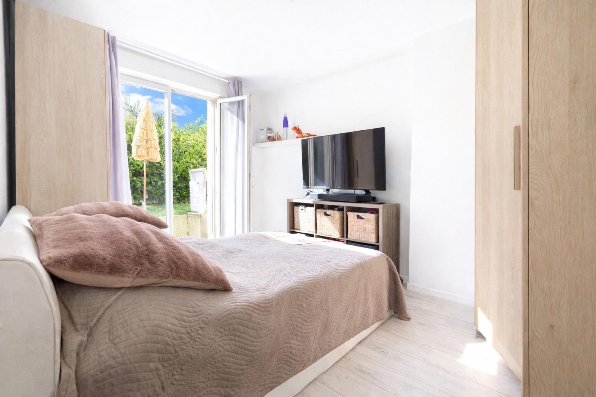 Miniature photo - 4 / 9