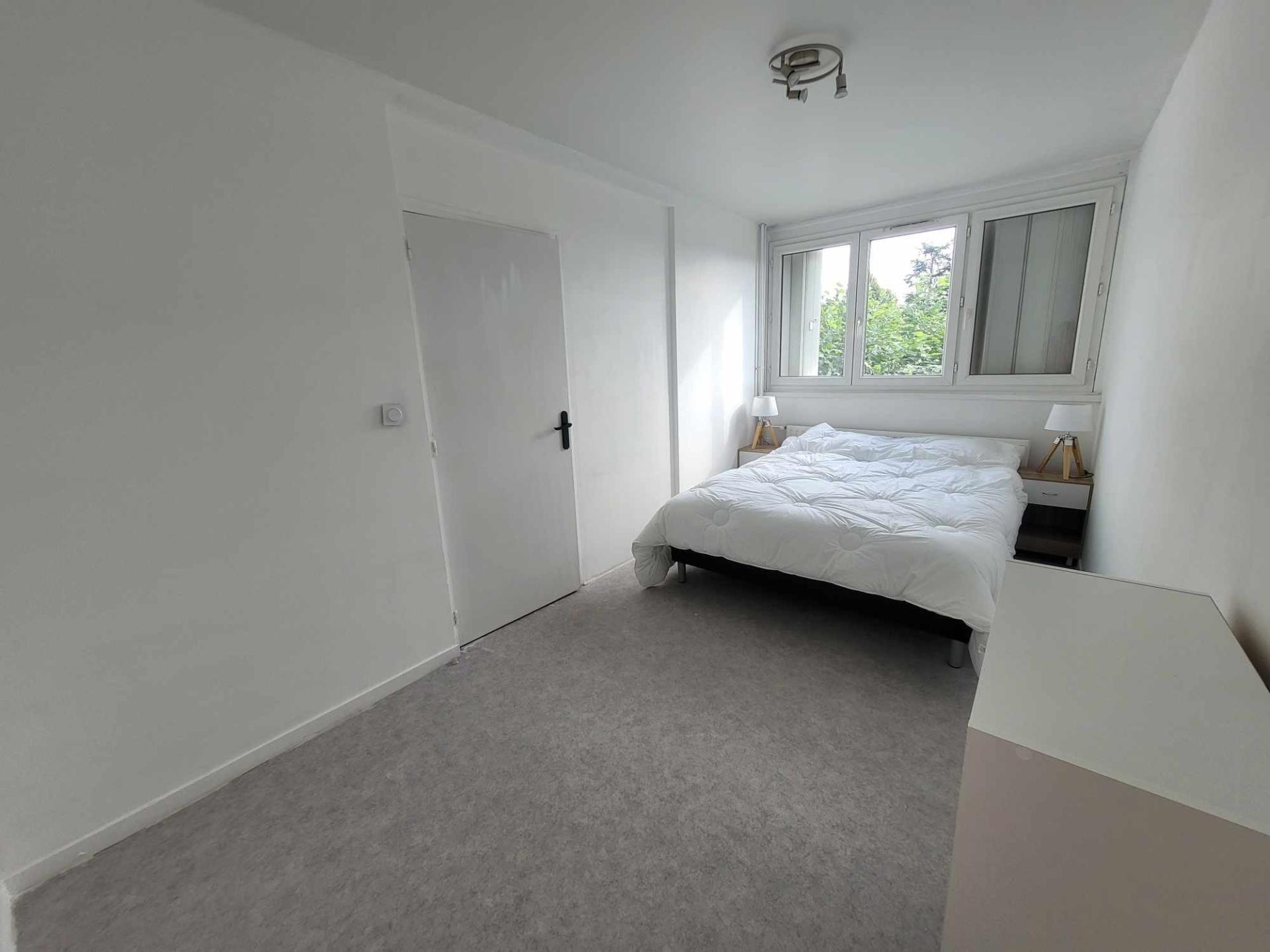 Miniature photo - 8 / 14