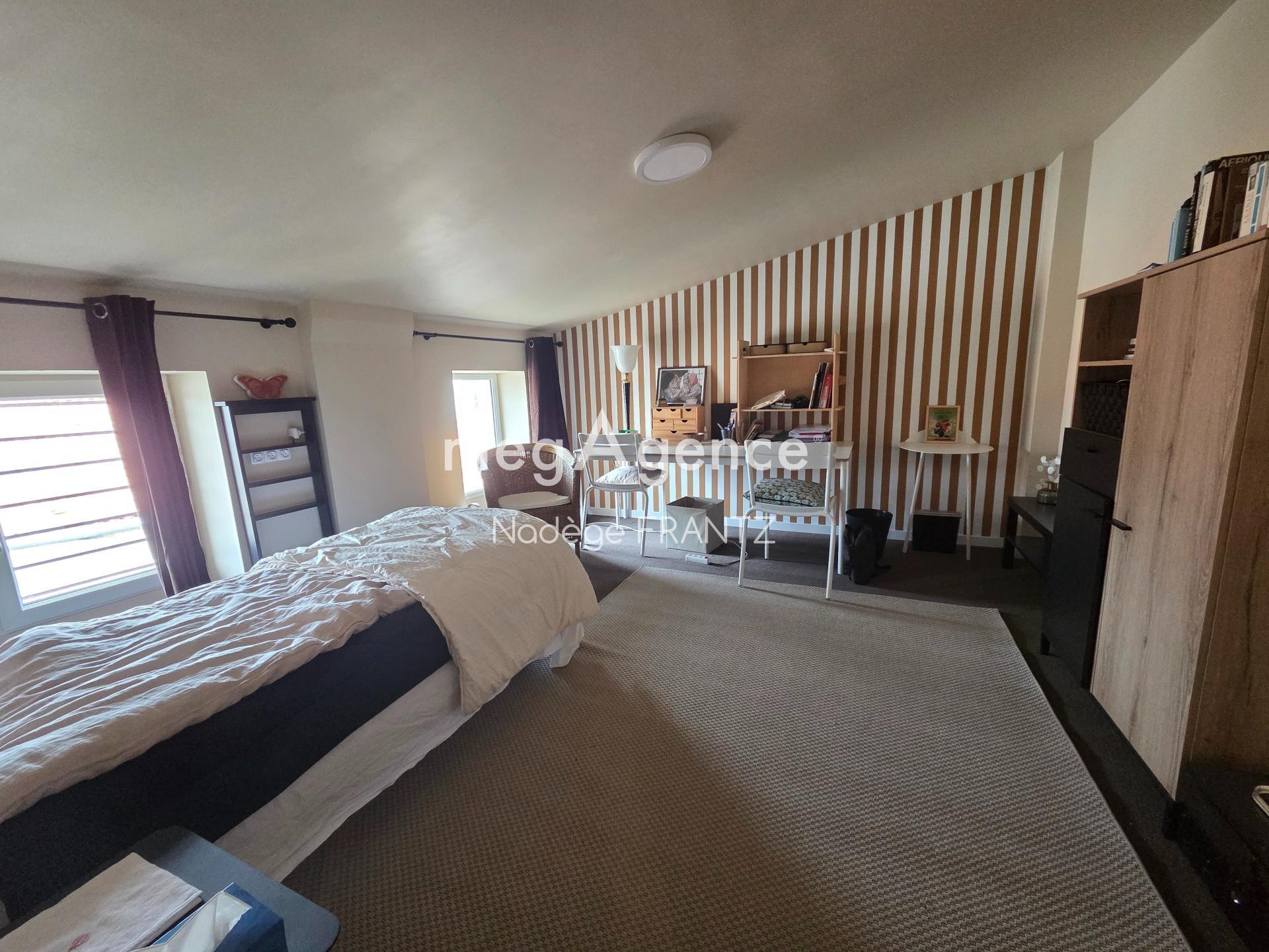 Miniature photo - 16 / 16