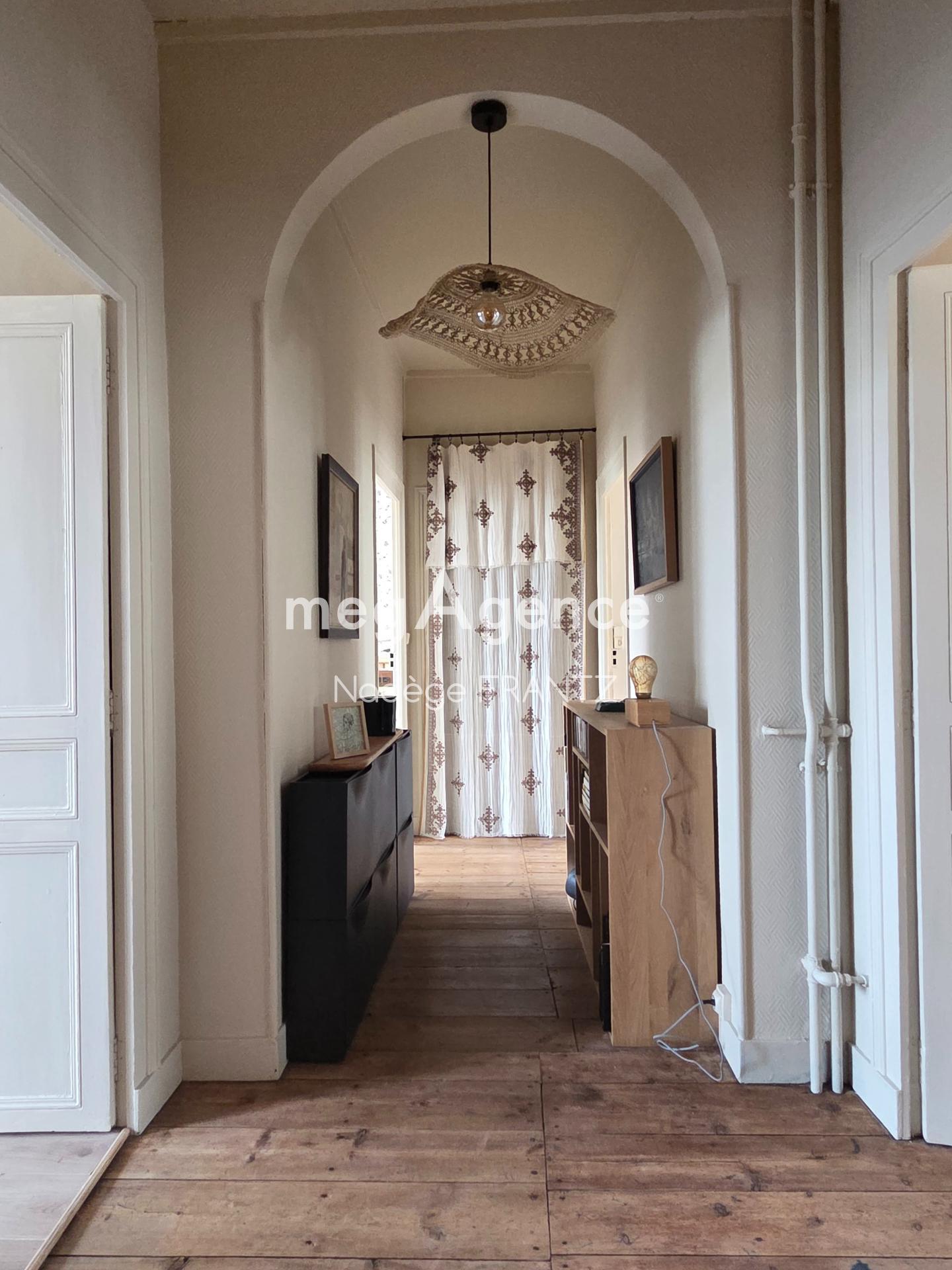 Miniature photo - 9 / 16