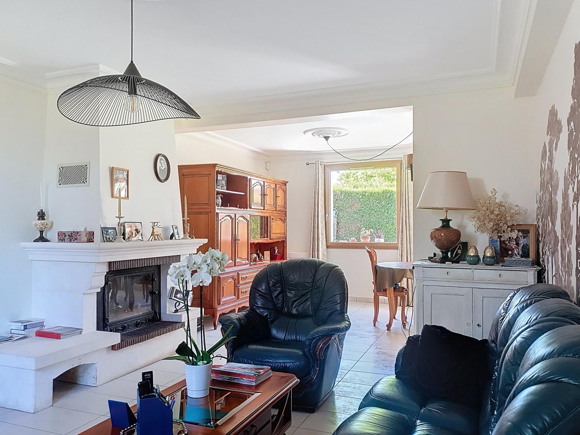 Miniature photo - 2 / 12