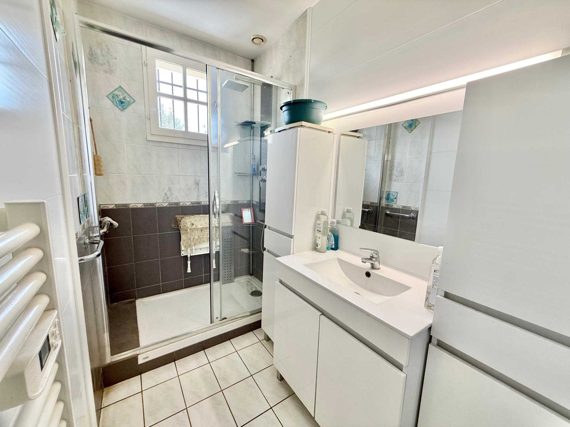 Miniature photo - 11 / 12